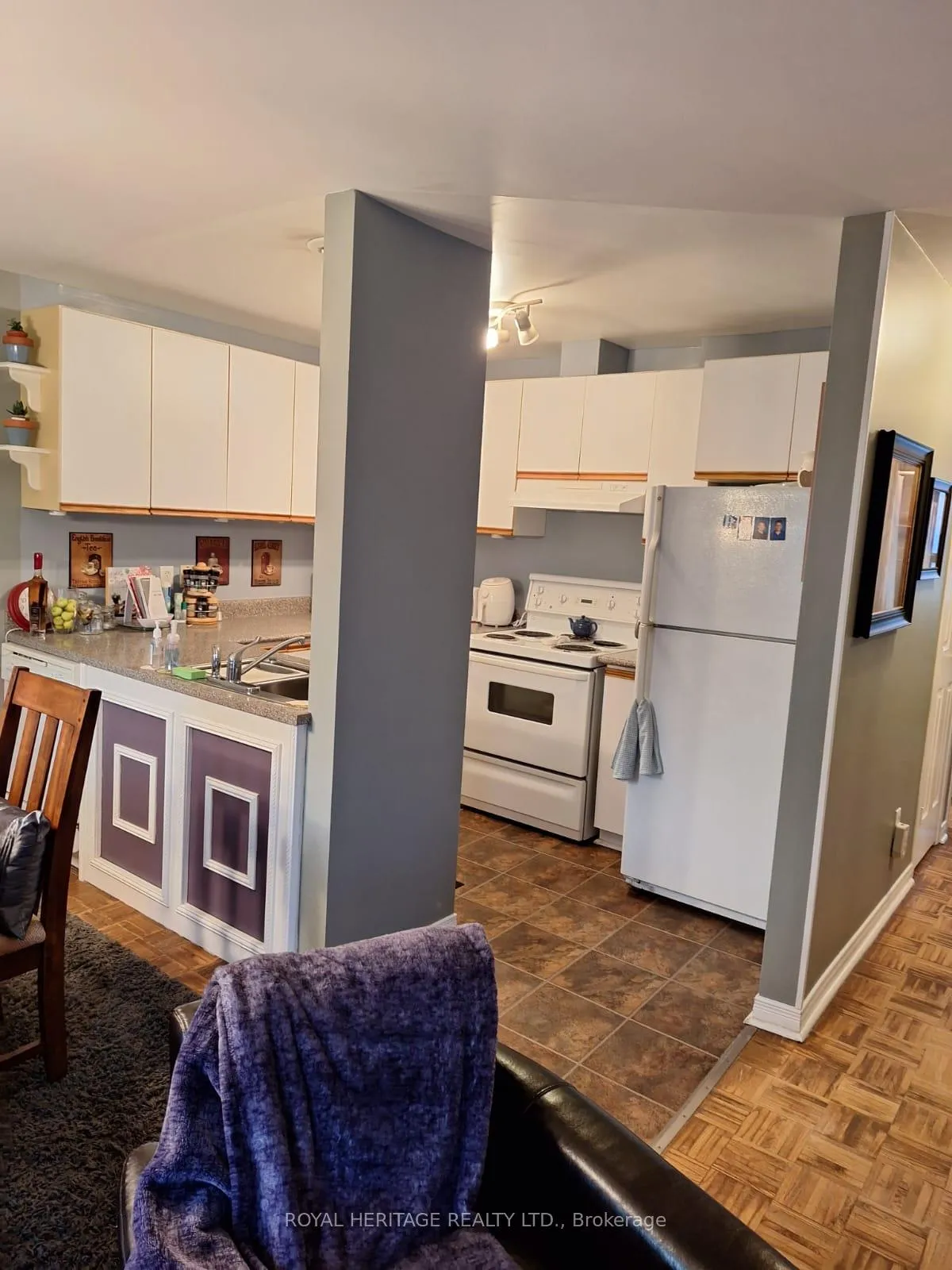 Photo 12 of Unit 6, 677 Marksbury Road, Pickering, West Shore — HOMEH