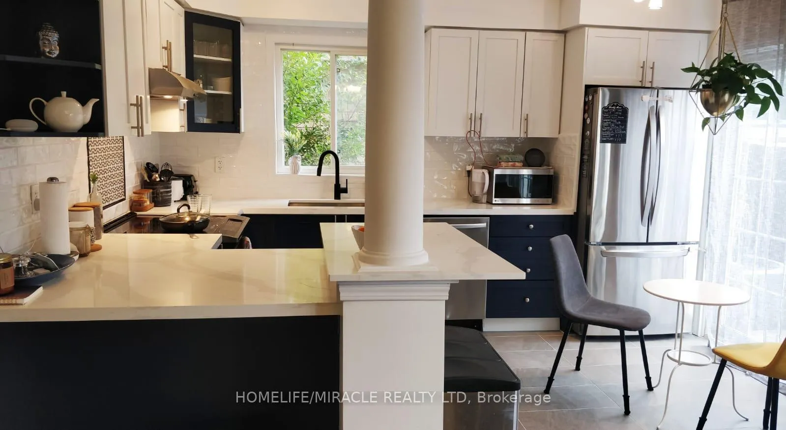 Photo 7 of 64 Sweetwood Circle W, Brampton, Fletcher's Meadow — HOMEH