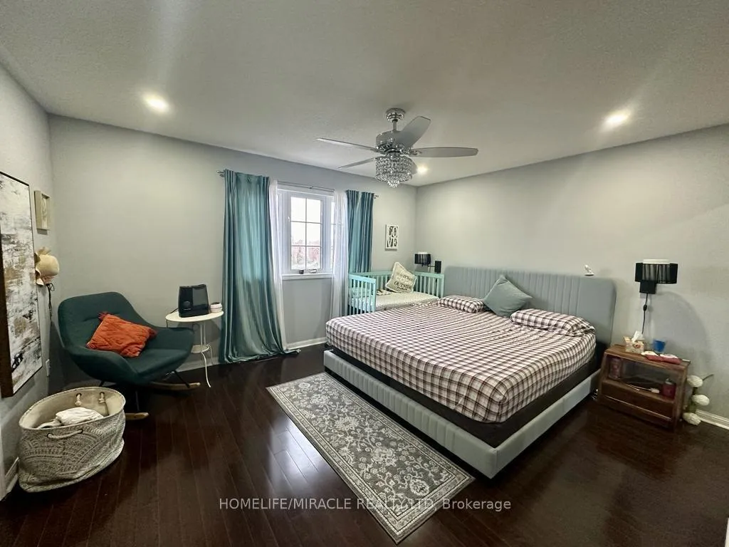 Photo 25 of 64 Sweetwood Circle W, Brampton, Fletcher's Meadow — HOMEH