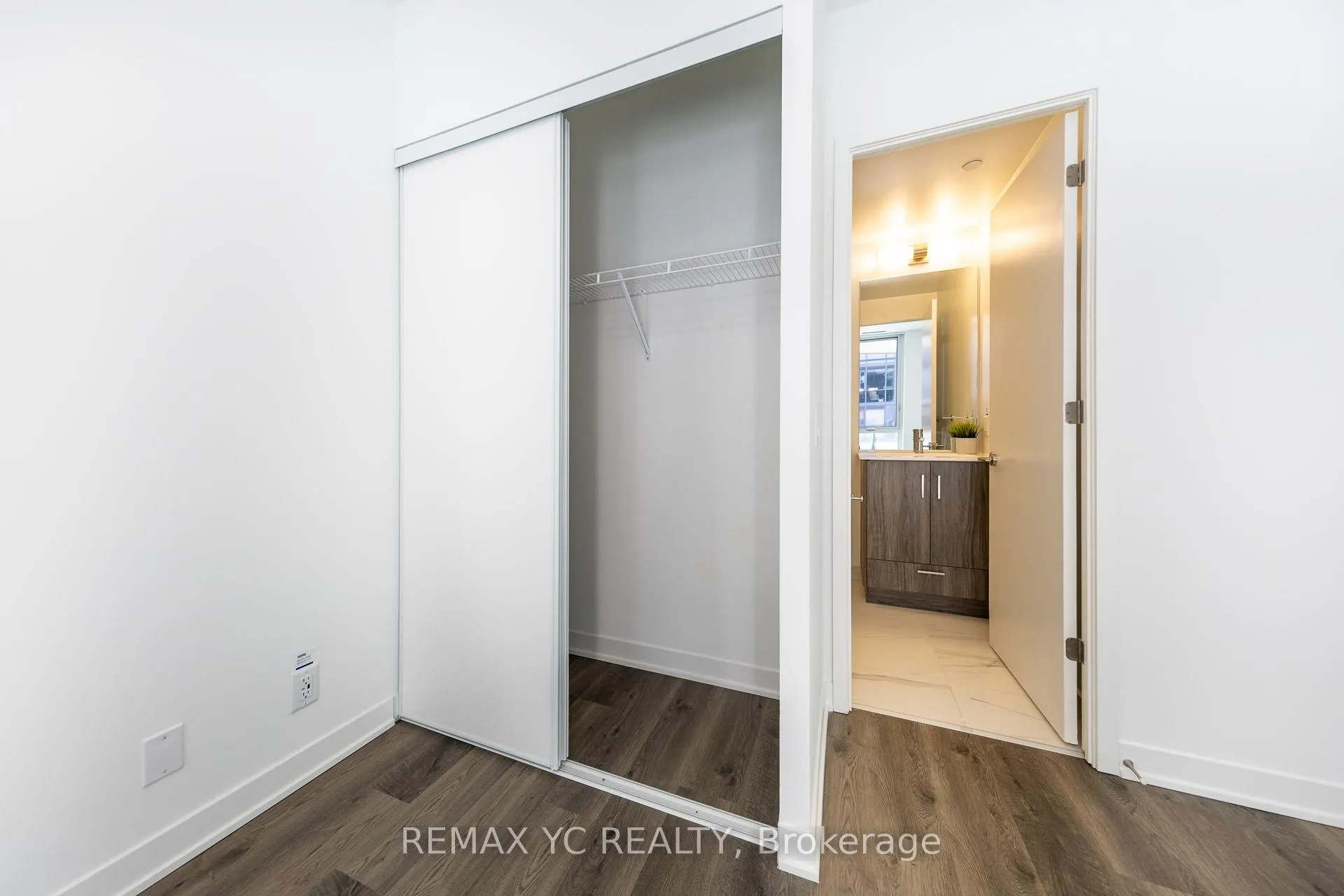 Photo 14 of Unit 1007, 180 Front Street E, Toronto, Moss Park — HOMEH