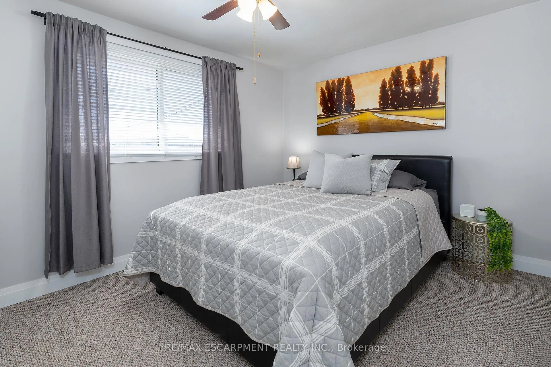 Photo 14 of 118 Westwood Crescent, Welland, Prince Charles — HOMEH