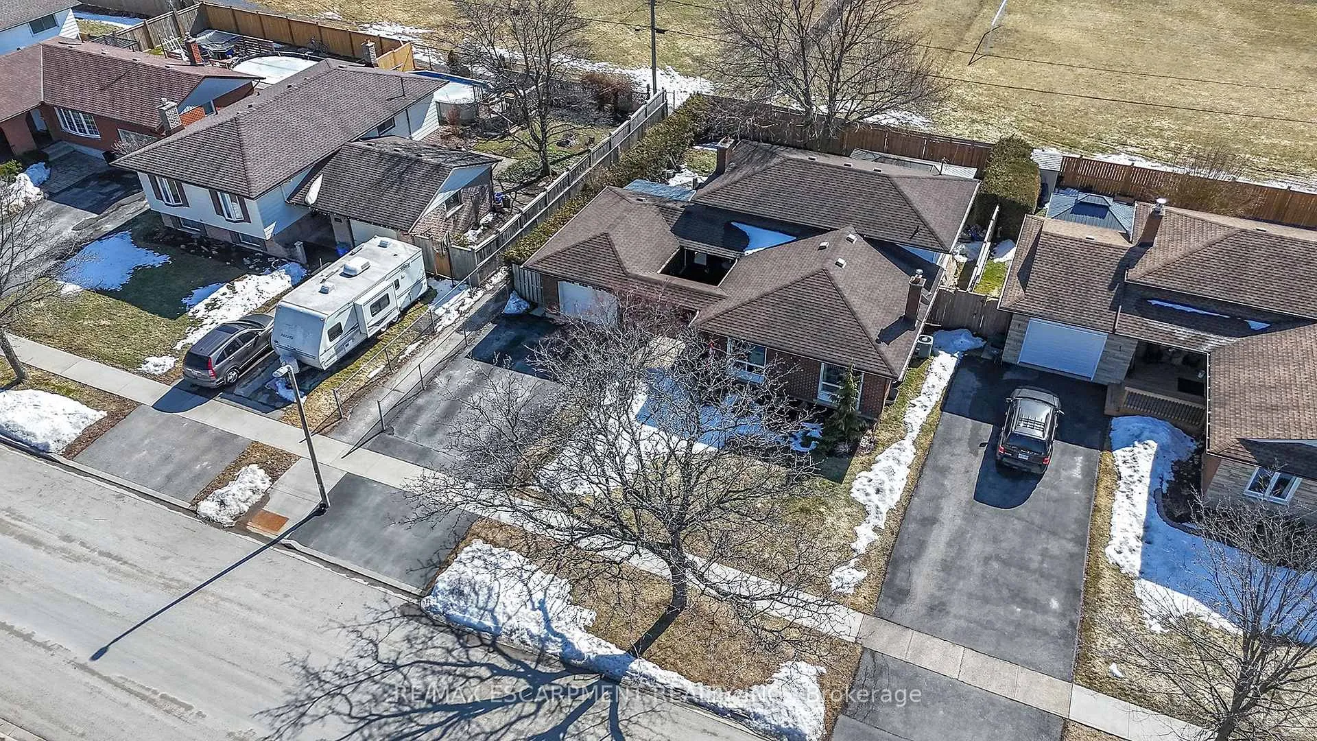 Photo 36 of 118 Westwood Crescent, Welland, Prince Charles — HOMEH