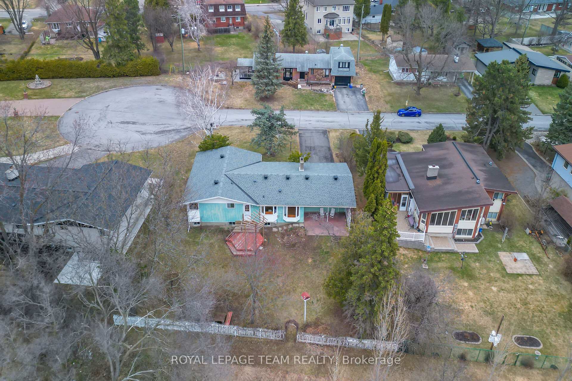 Photo 38 of 20 Whitehill Avenue, Ottawa, Meadowlands/Crestview — HOMEH
