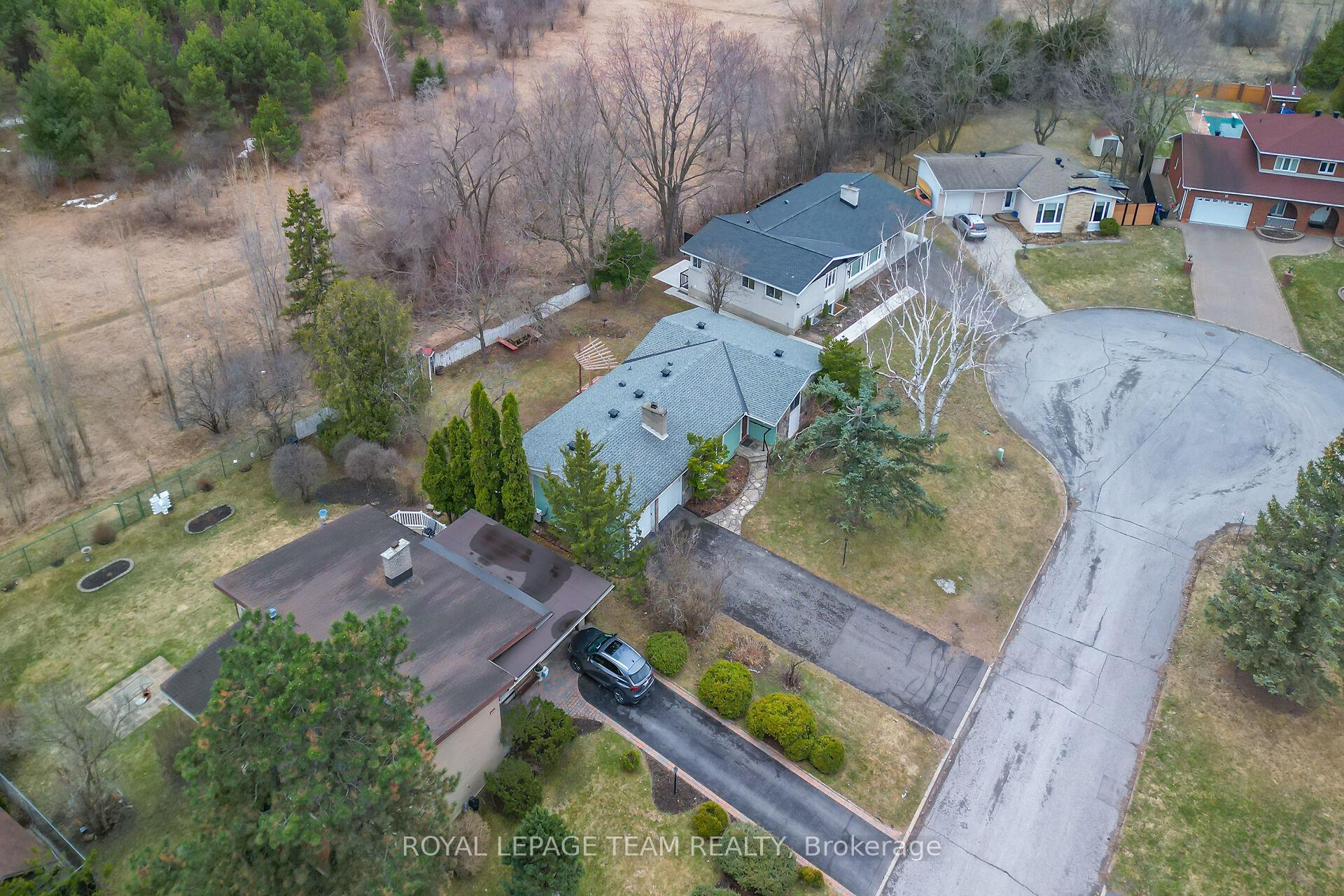 Photo 40 of 20 Whitehill Avenue, Ottawa, Meadowlands/Crestview — HOMEH