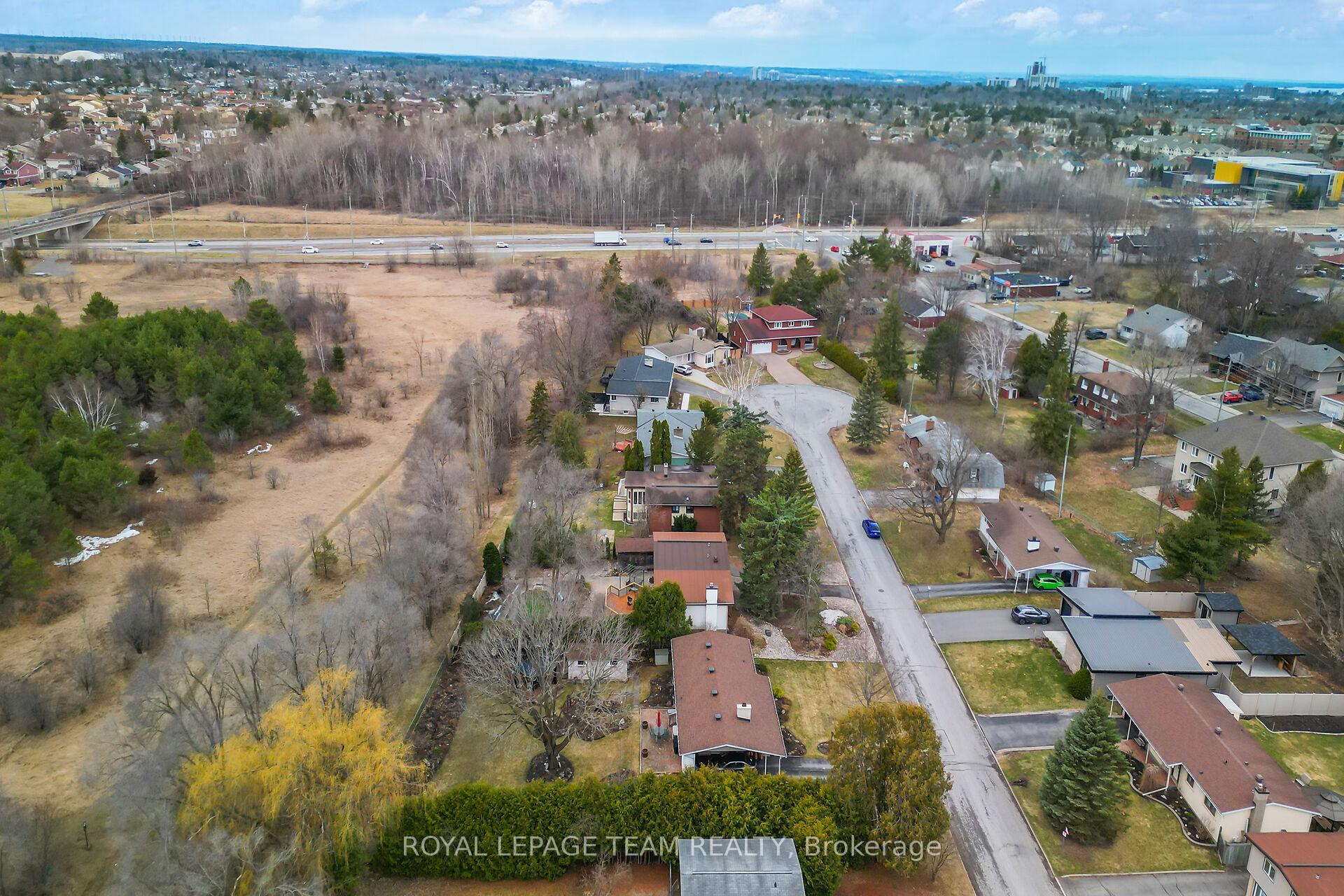 Photo 44 of 20 Whitehill Avenue, Ottawa, Meadowlands/Crestview — HOMEH