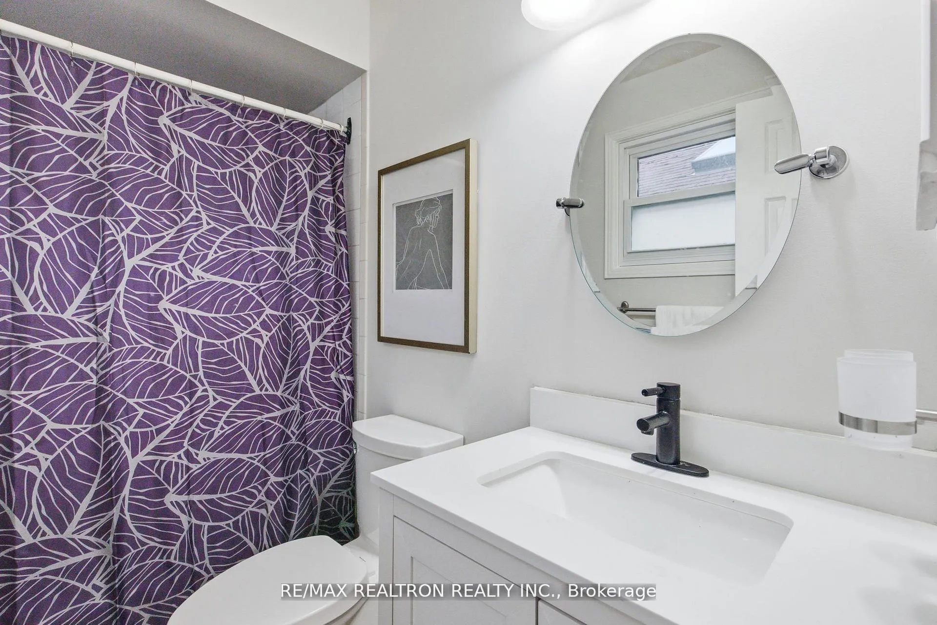 Photo 24 of 20 Jonathan Gate, Vaughan, Crestwood-Springfarm-Yorkhill — HOMEH