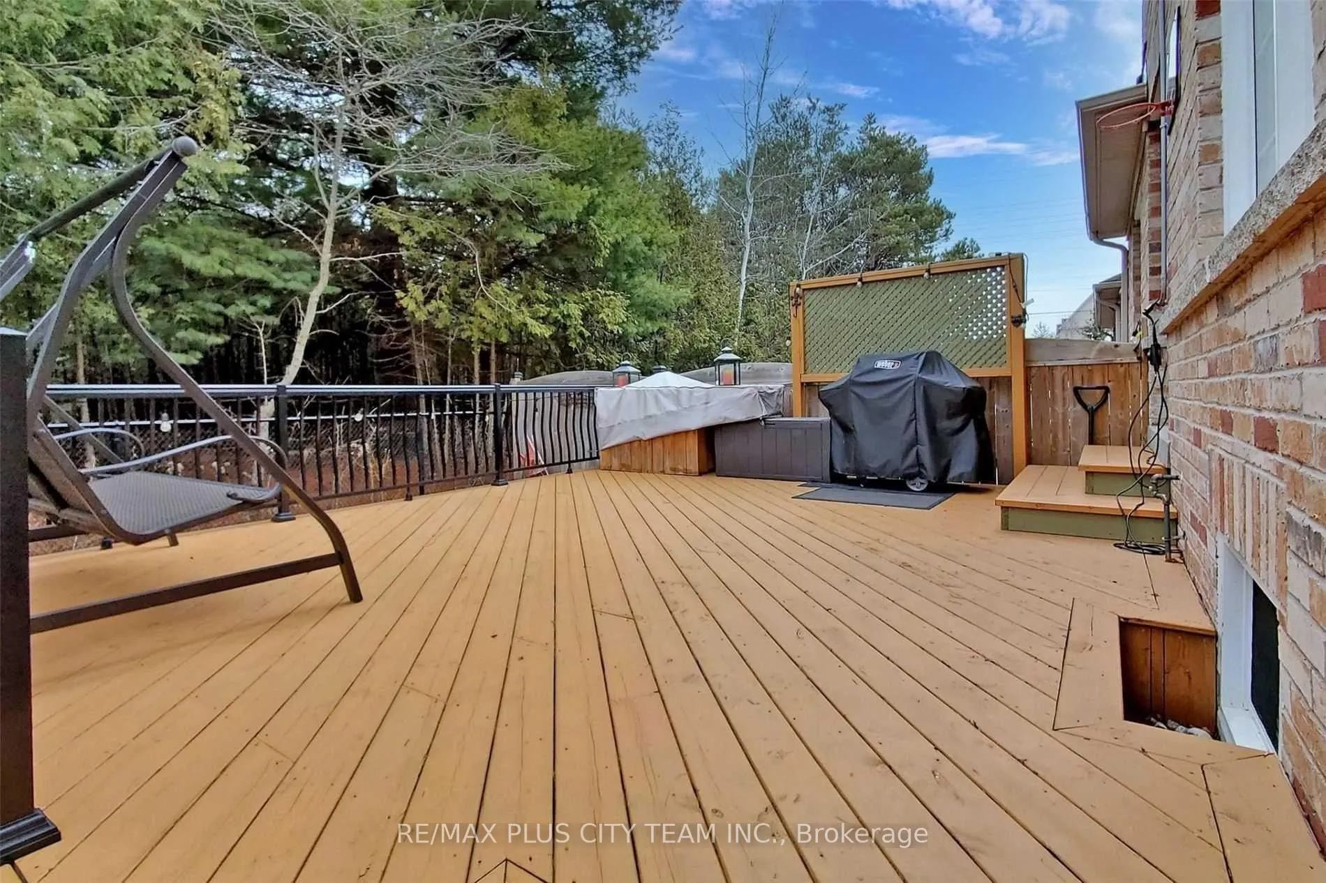 Photo 37 of 16 Edison Way, Whitby, Taunton North — HOMEH