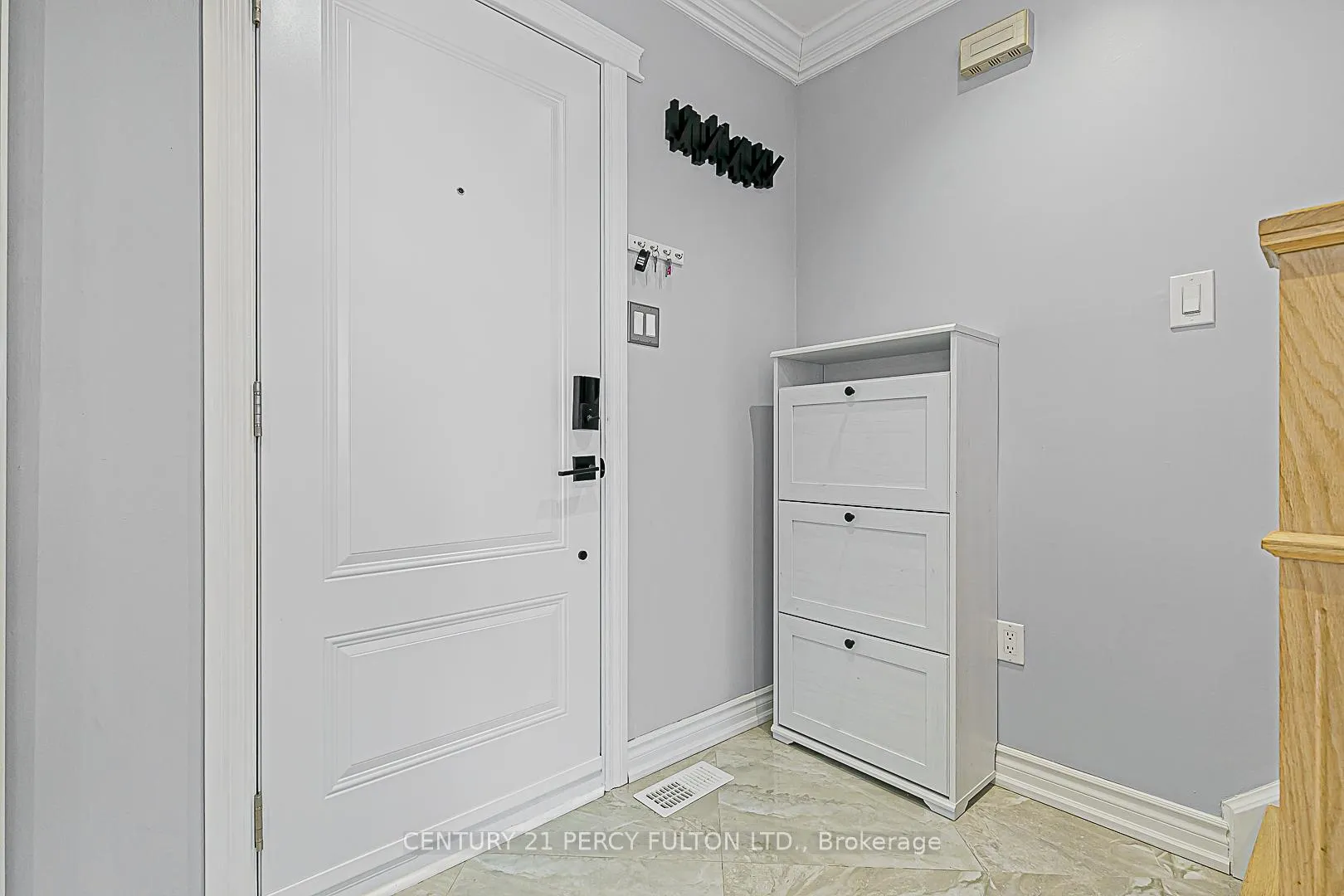 Photo 6 of 53 Miley Drive, Markham, Markville — HOMEH