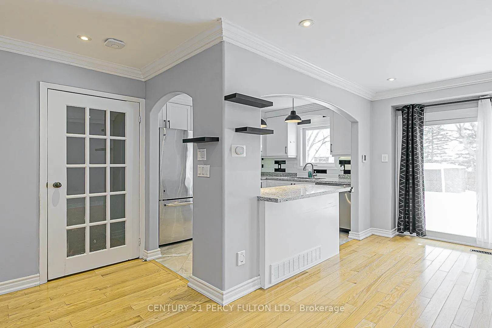 Photo 11 of 53 Miley Drive, Markham, Markville — HOMEH