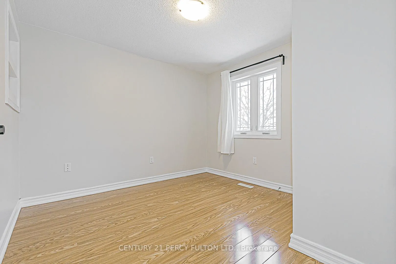 Photo 29 of 53 Miley Drive, Markham, Markville — HOMEH
