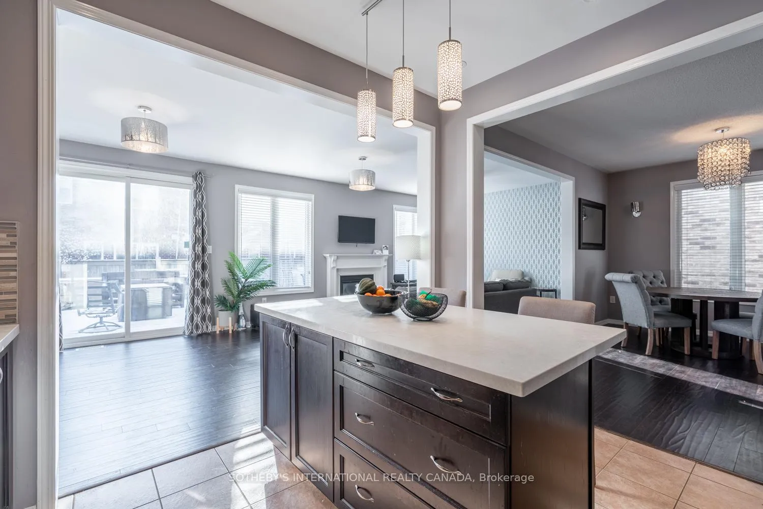 Photo 15 of 364 Leiterman Drive, Milton, Willmott — HOMEH