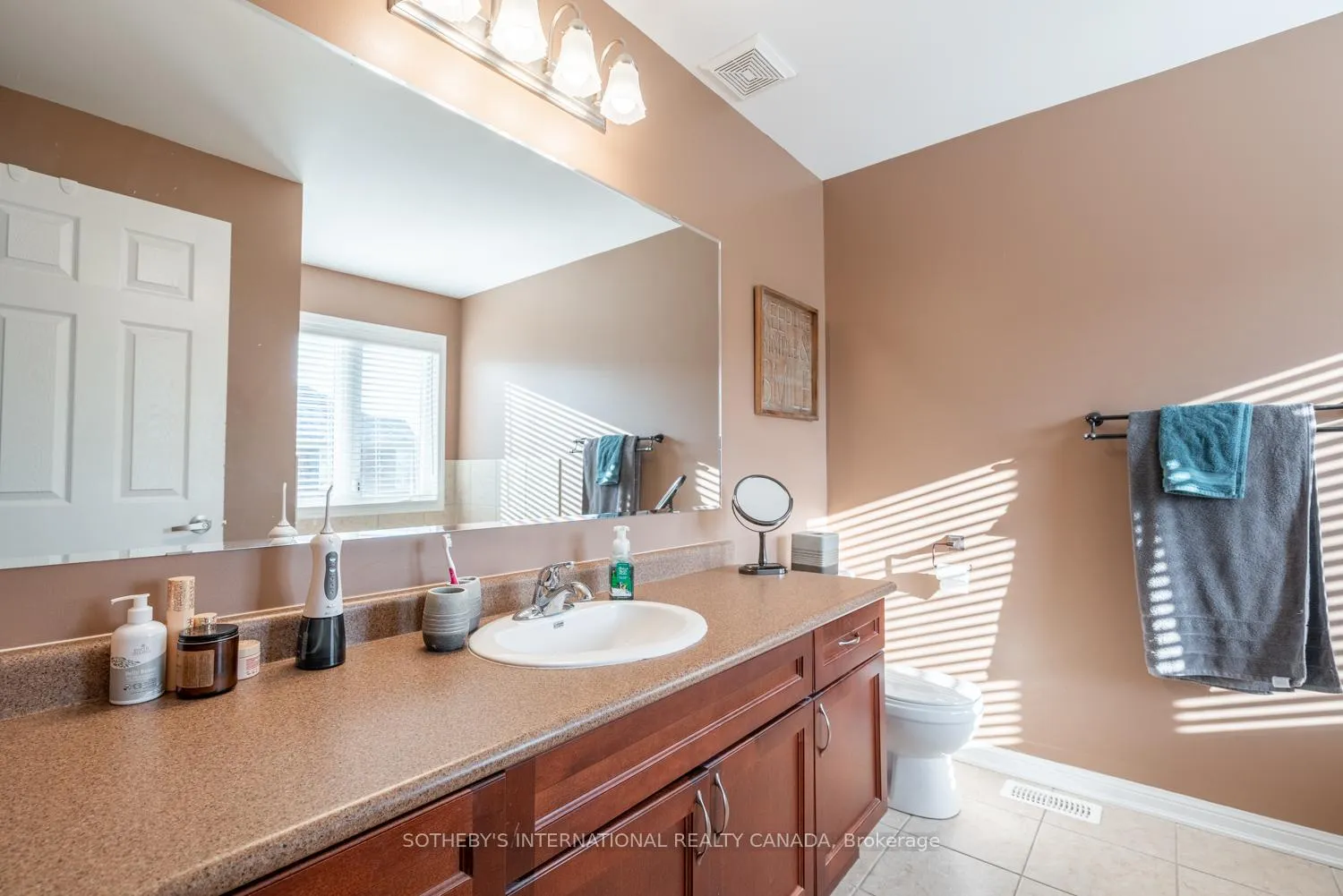 Photo 26 of 364 Leiterman Drive, Milton, Willmott — HOMEH