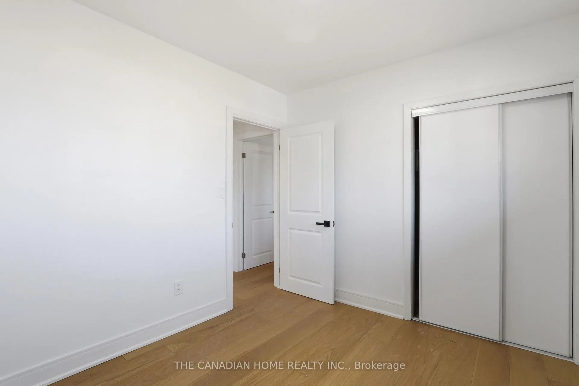 Photo 18 of 21 Clearview Heights, St. Catharines, Burleigh Hill — HOMEH