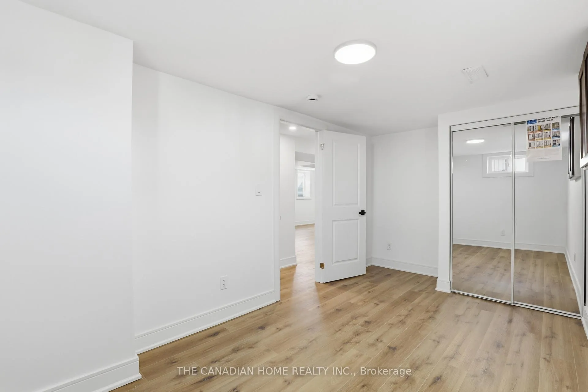 Photo 37 of 21 Clearview Heights, St. Catharines, Burleigh Hill — HOMEH