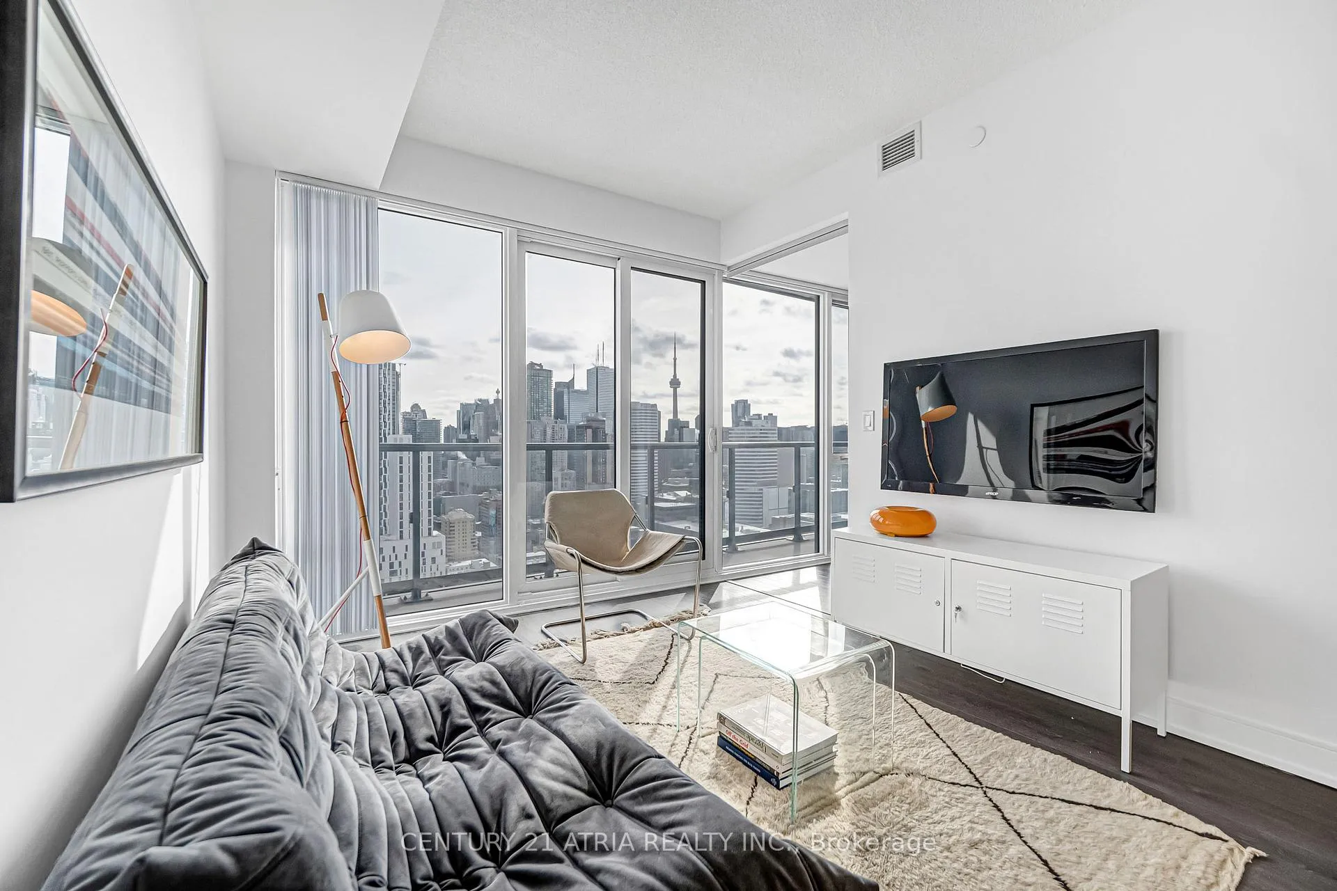 Photo 9 of Unit 3209, 89 McGill Street, Toronto, Church-Yonge Corridor — HOMEH
