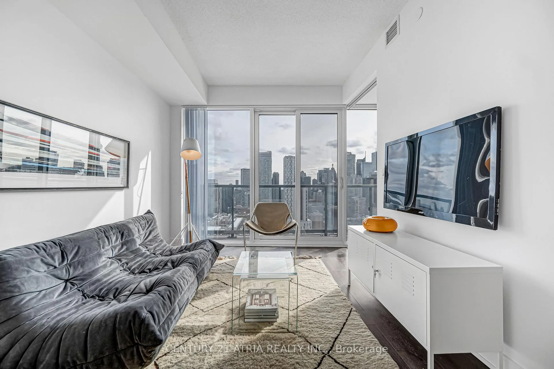 Photo 10 of Unit 3209, 89 McGill Street, Toronto, Church-Yonge Corridor — HOMEH