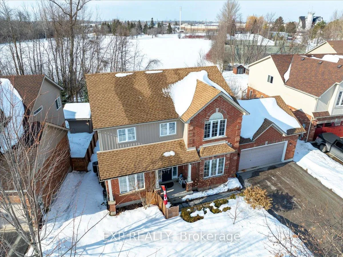 Photo 25 of 19 Chamberlain Crescent, Collingwood — HOMEH