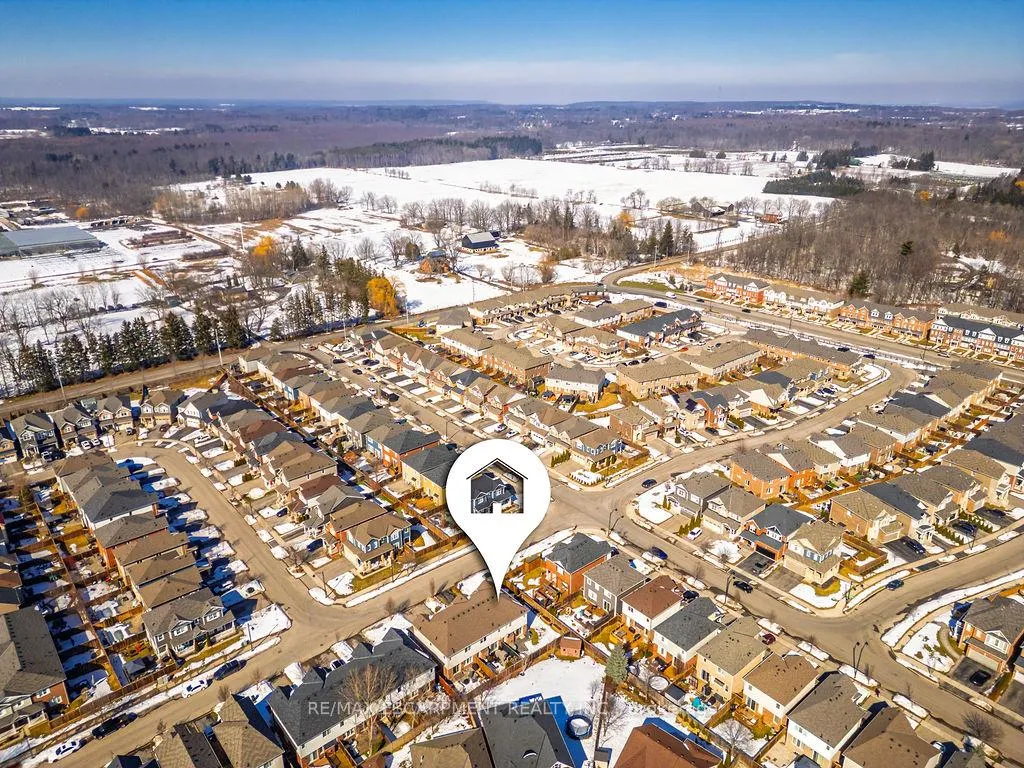 Photo 34 of 23 Lupo Drive, Hamilton, Waterdown — HOMEH