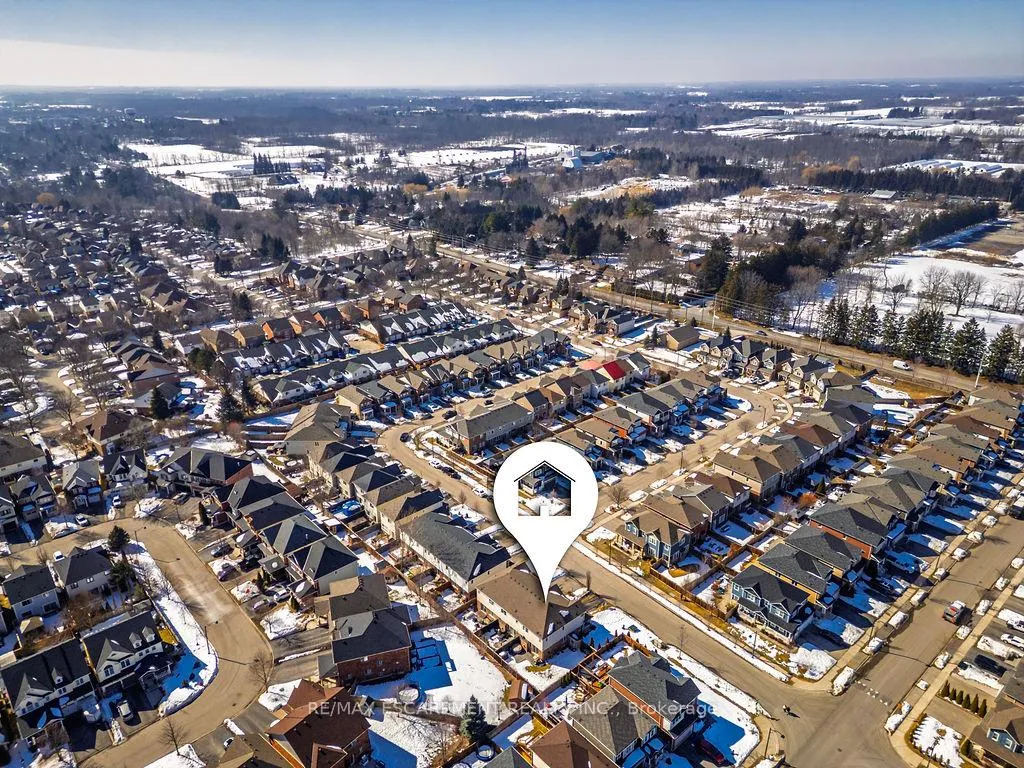 Photo 35 of 23 Lupo Drive, Hamilton, Waterdown — HOMEH