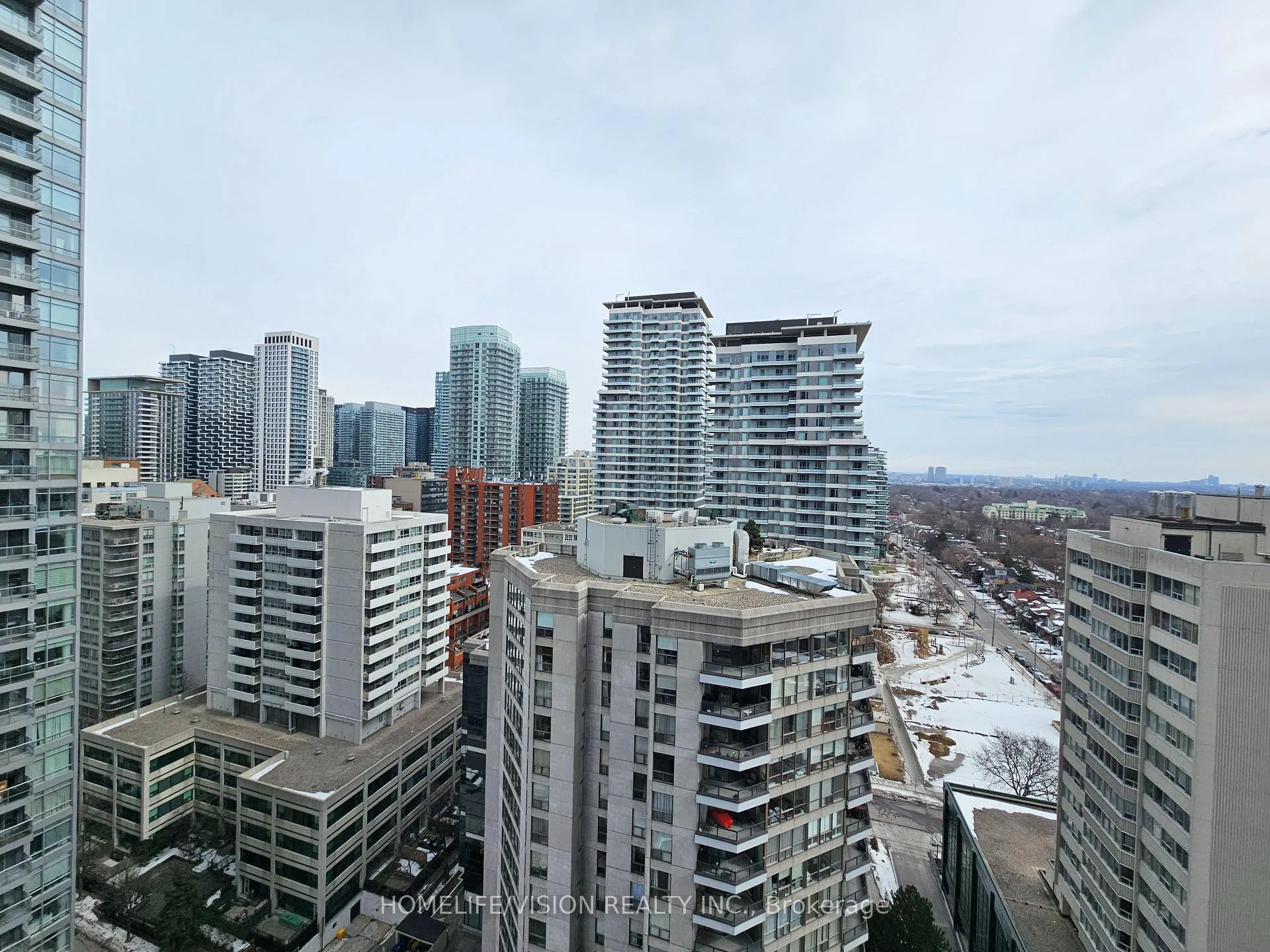 Photo 9 of Unit 2101, 2181 Yonge Street, Toronto, Mount Pleasant West — HOMEH