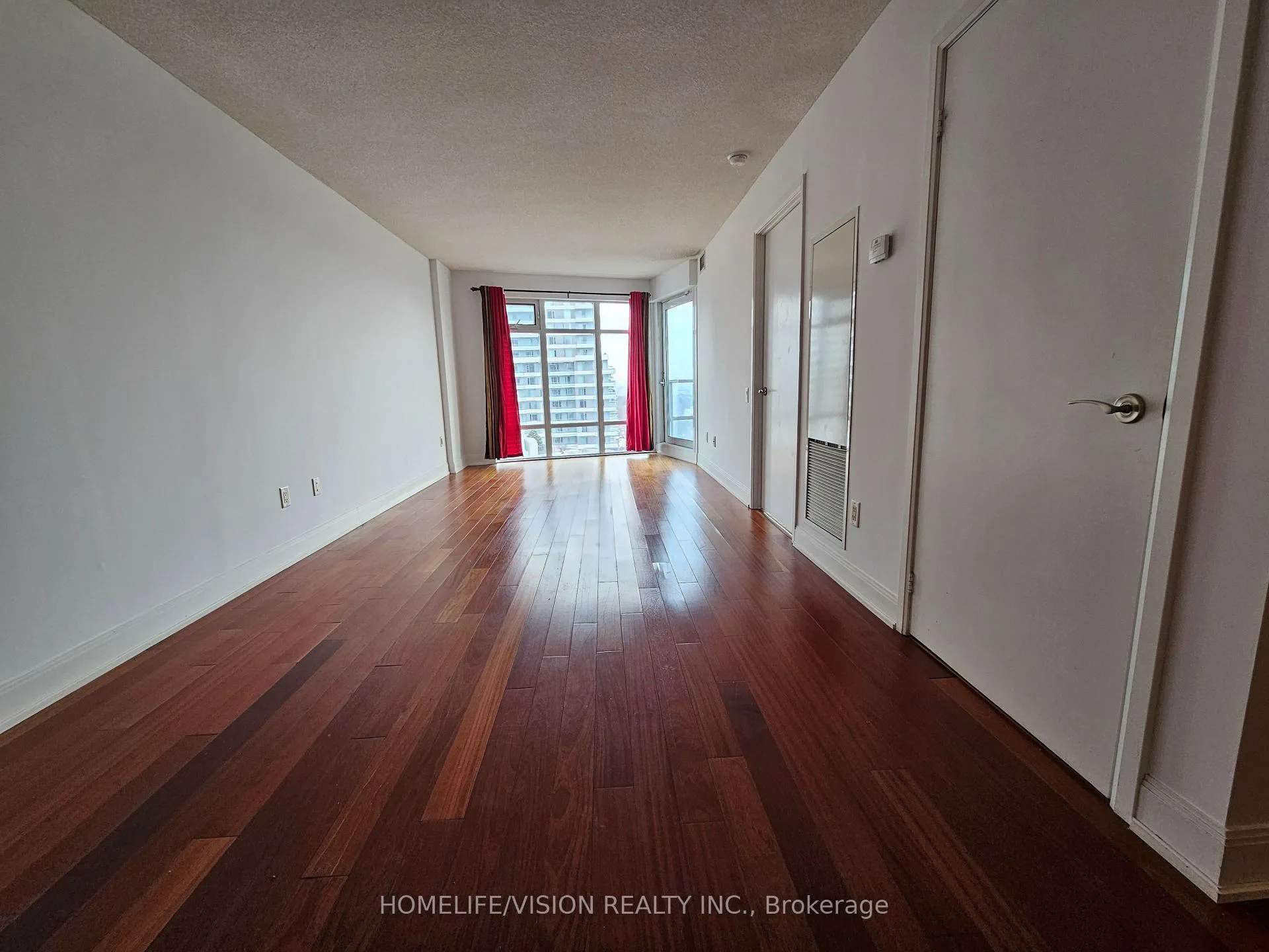 Photo 10 of Unit 2101, 2181 Yonge Street, Toronto, Mount Pleasant West — HOMEH
