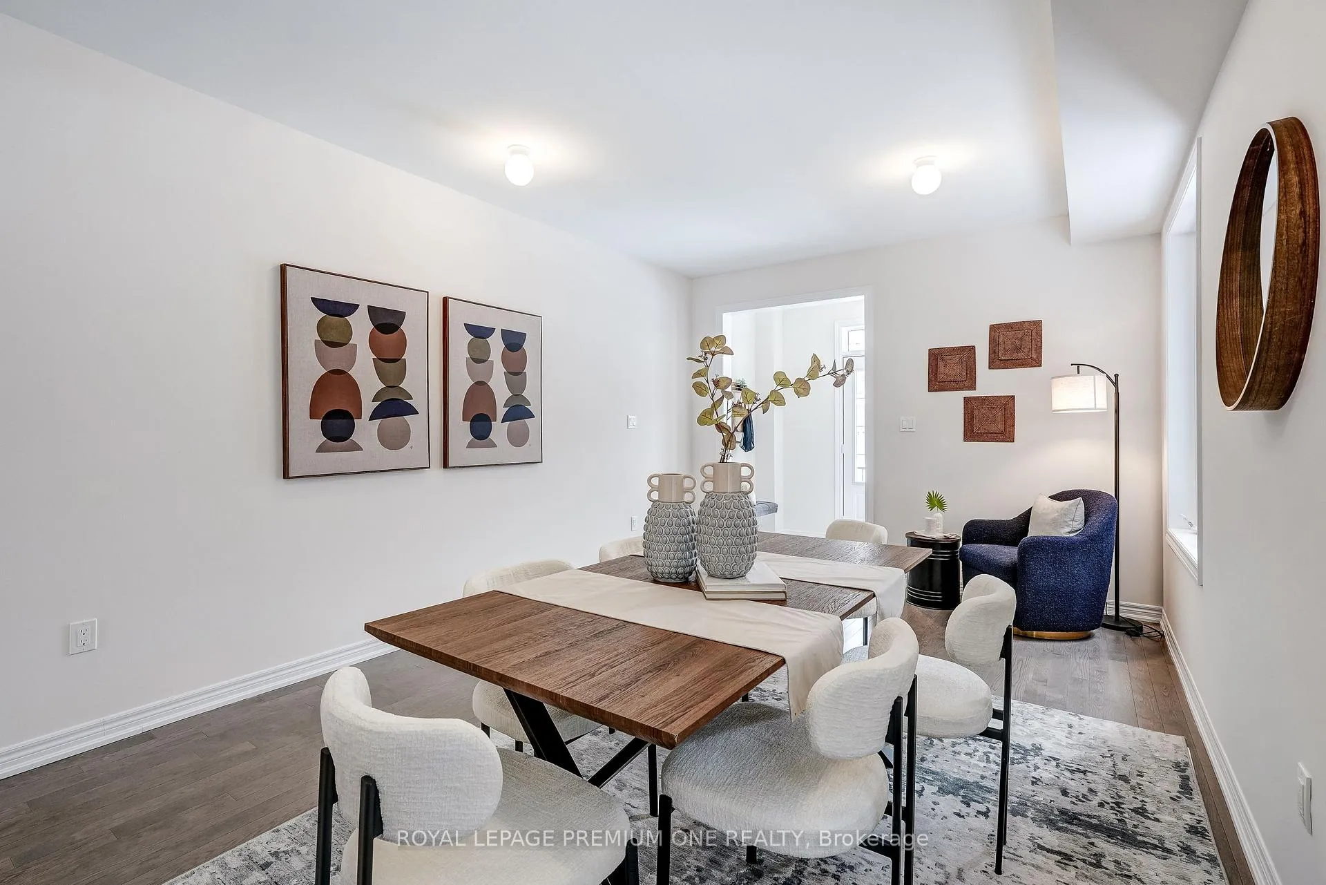 Photo 9 of 433 Kennedy Circle, Milton, Cobban — HOMEH