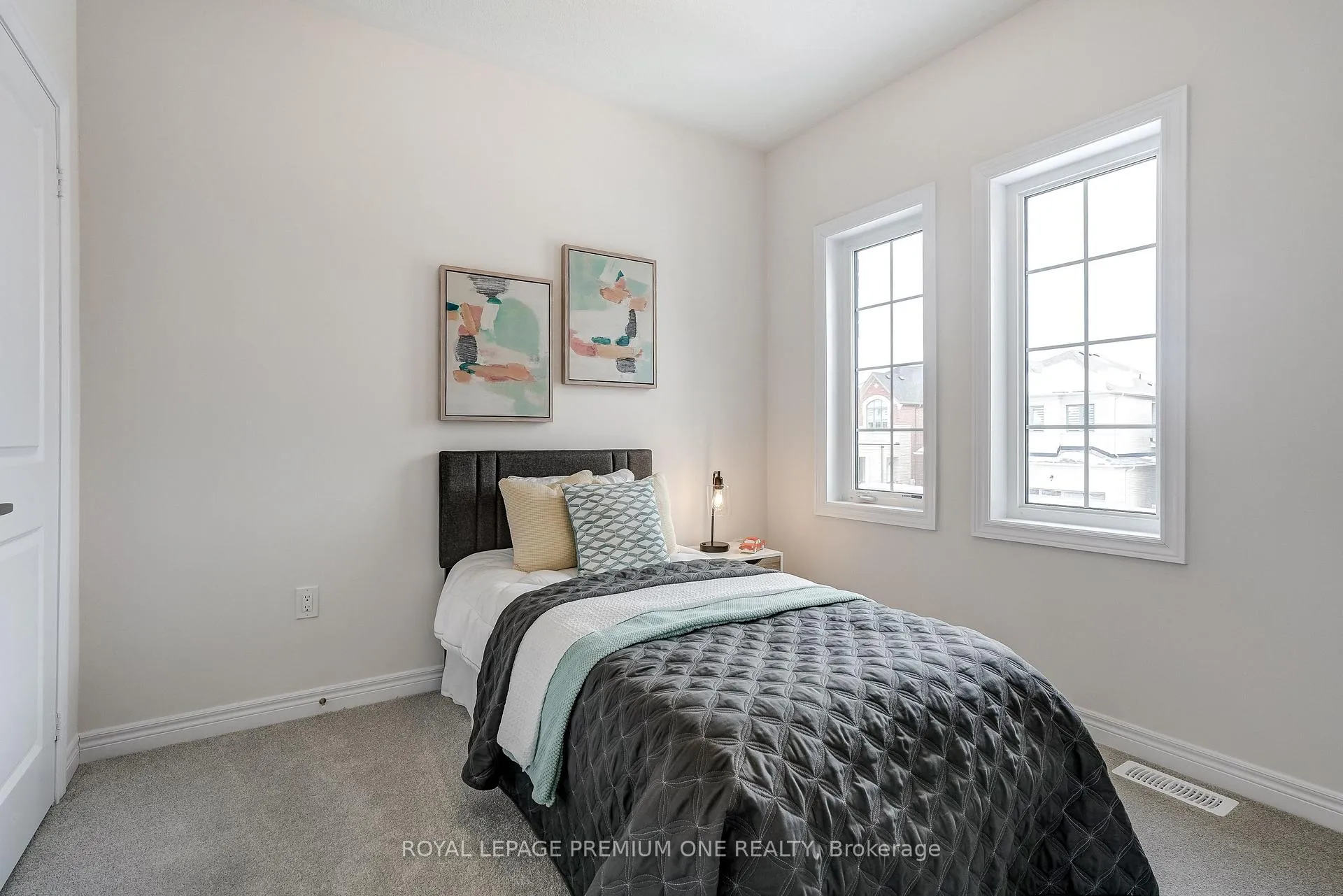 Photo 27 of 433 Kennedy Circle, Milton, Cobban — HOMEH