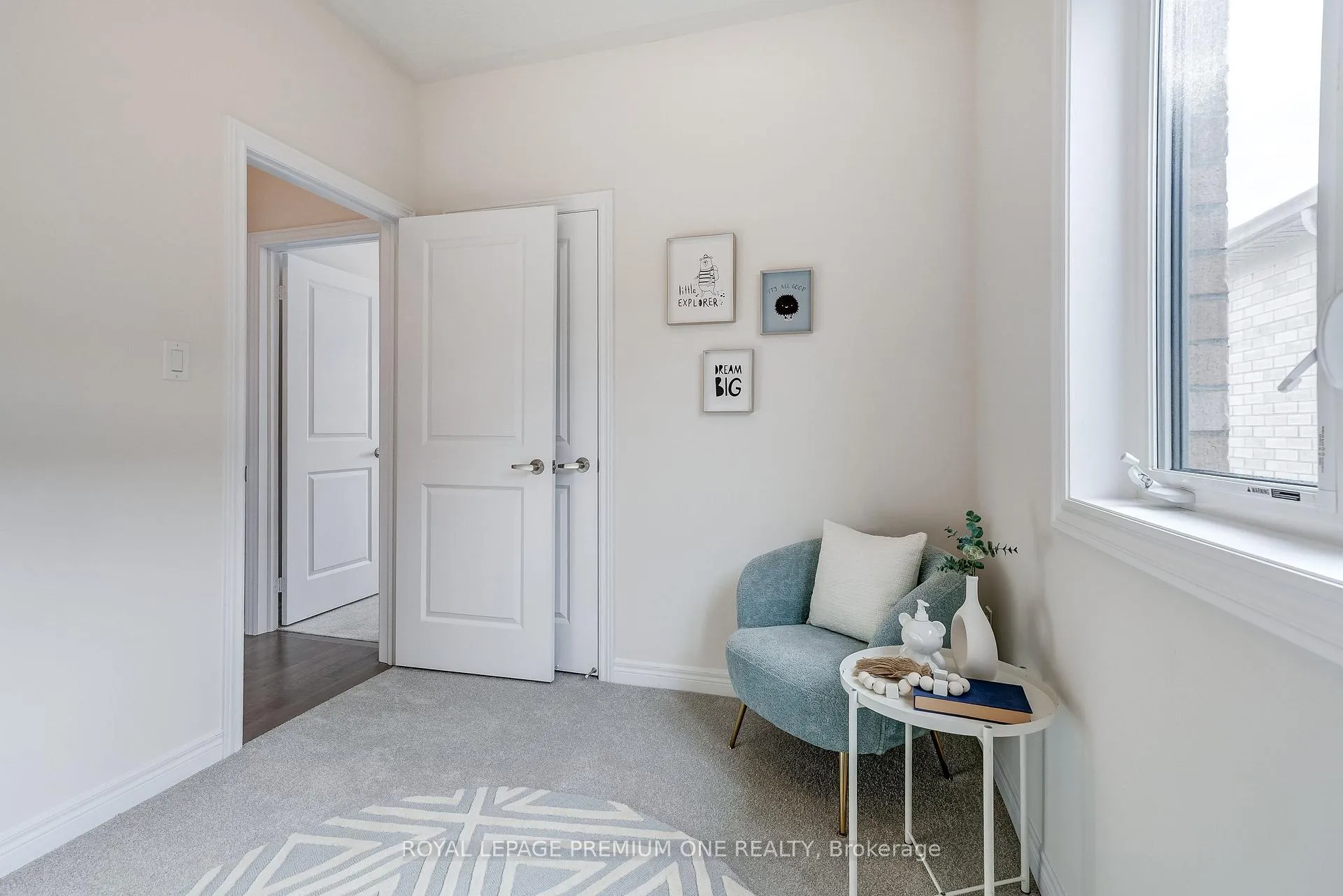 Photo 30 of 433 Kennedy Circle, Milton, Cobban — HOMEH