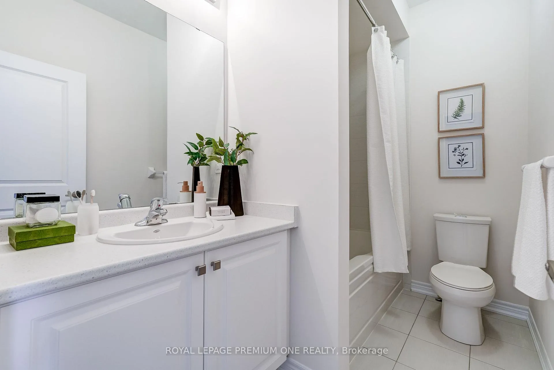 Photo 34 of 433 Kennedy Circle, Milton, Cobban — HOMEH