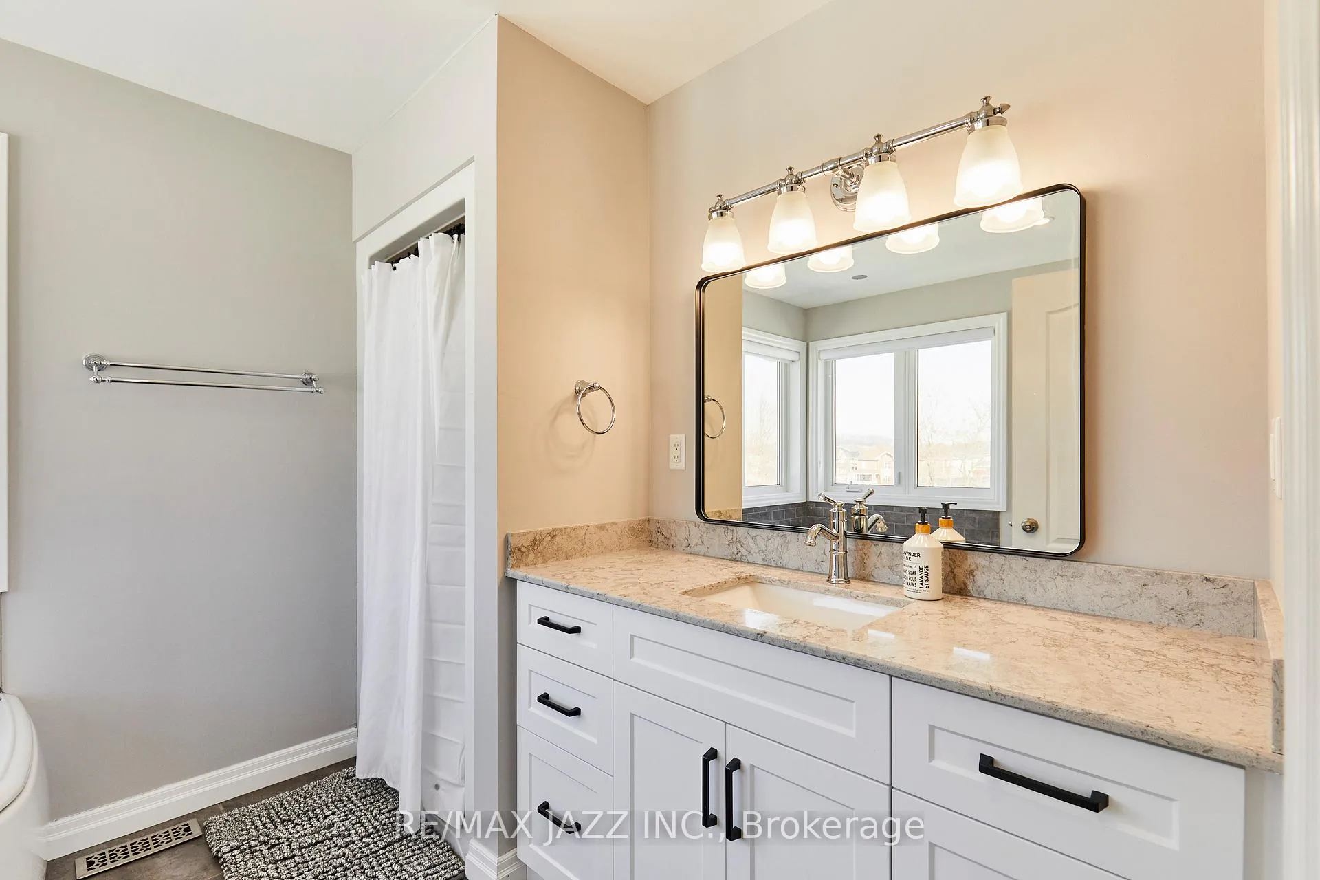 Photo 12 of 2125 Prestonvale Road, Clarington, Courtice — HOMEH