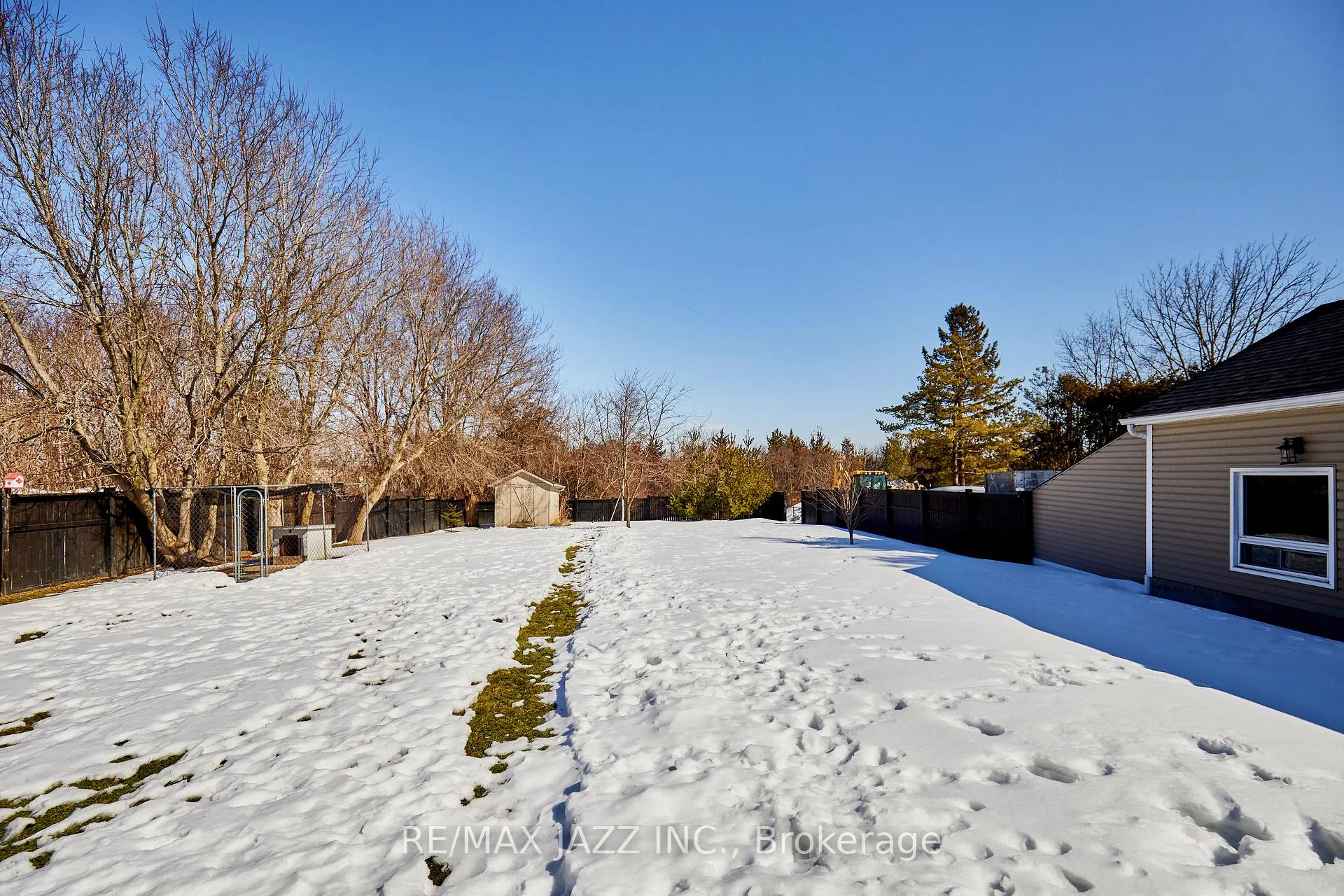 Photo 21 of 2125 Prestonvale Road, Clarington, Courtice — HOMEH