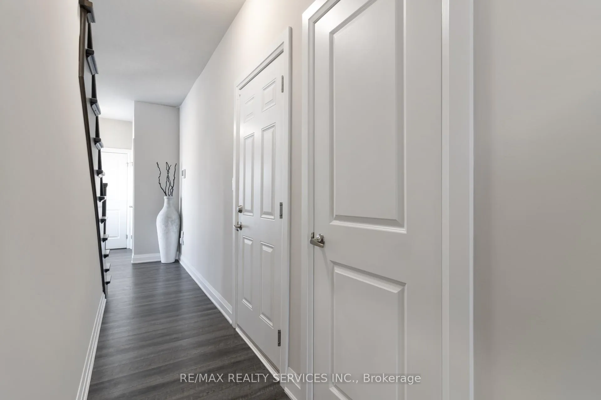 Photo 9 of Unit 7, 118 Simmonds Drive, Guelph, Victoria North — HOMEH
