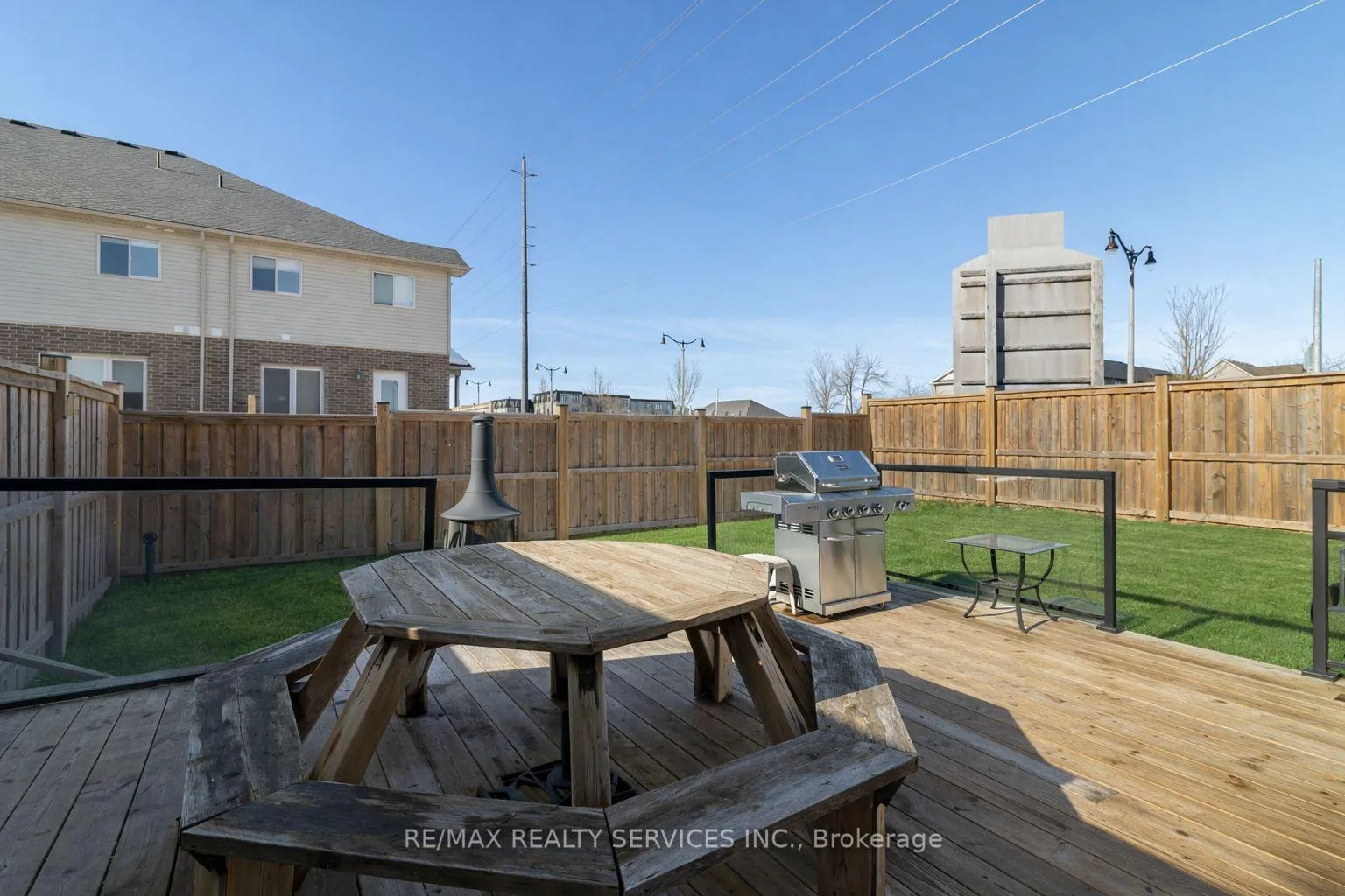 Photo 41 of Unit 7, 118 Simmonds Drive, Guelph, Victoria North — HOMEH