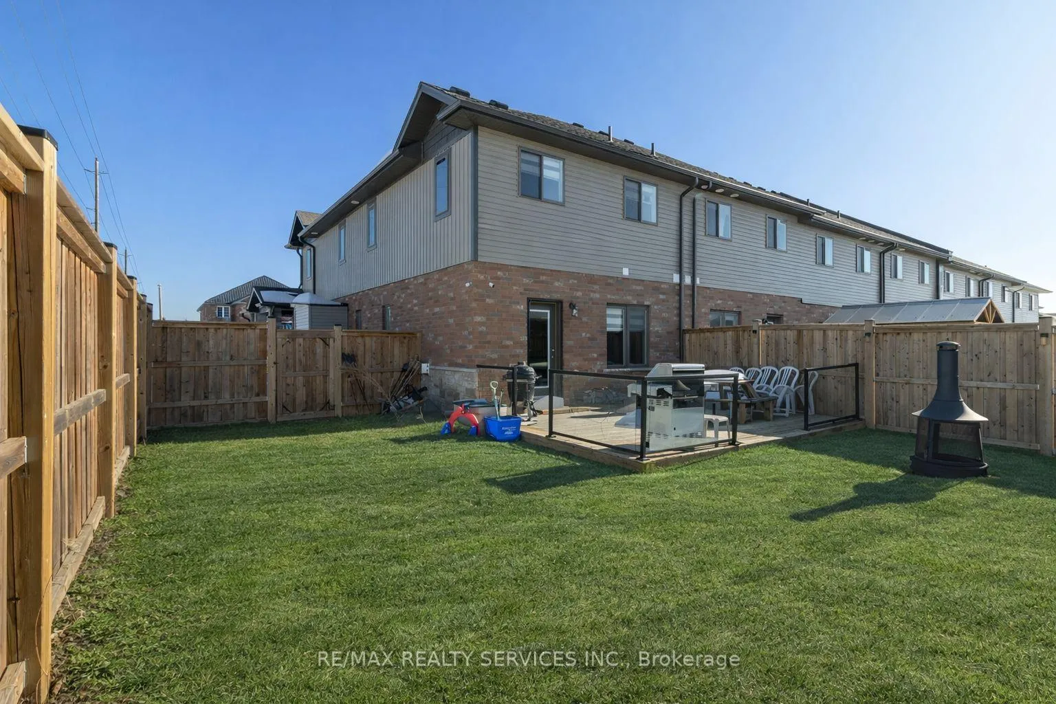 Photo 45 of Unit 7, 118 Simmonds Drive, Guelph, Victoria North — HOMEH