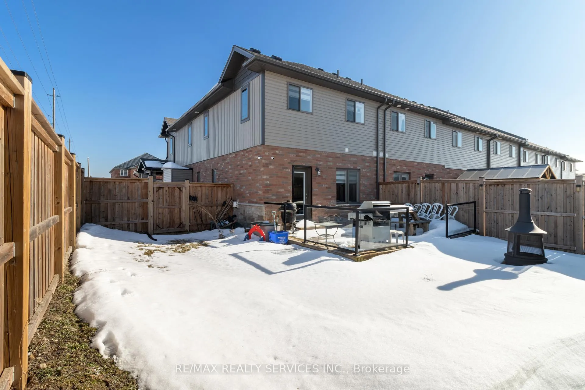 Photo 46 of Unit 7, 118 Simmonds Drive, Guelph, Victoria North — HOMEH