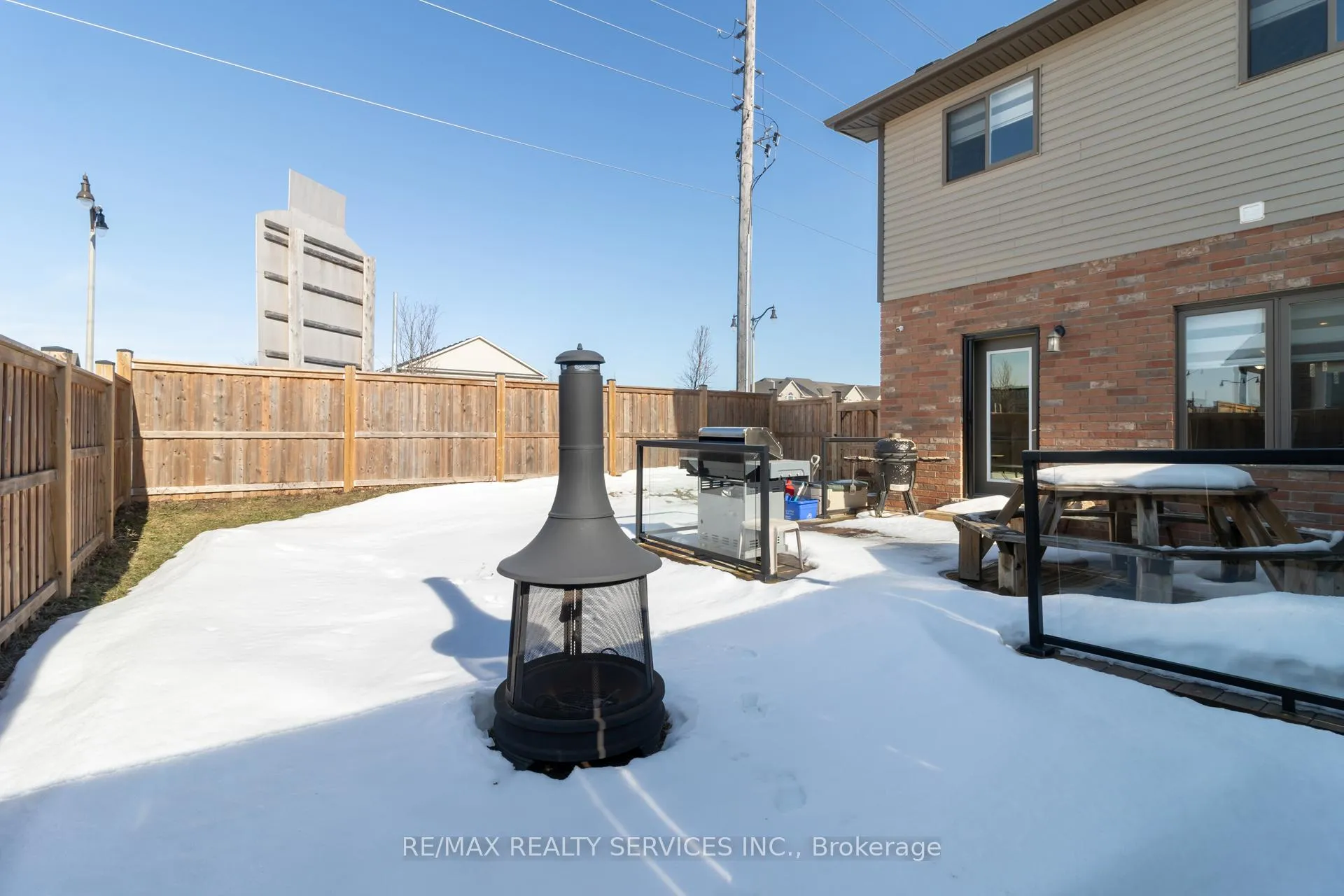 Photo 48 of Unit 7, 118 Simmonds Drive, Guelph, Victoria North — HOMEH