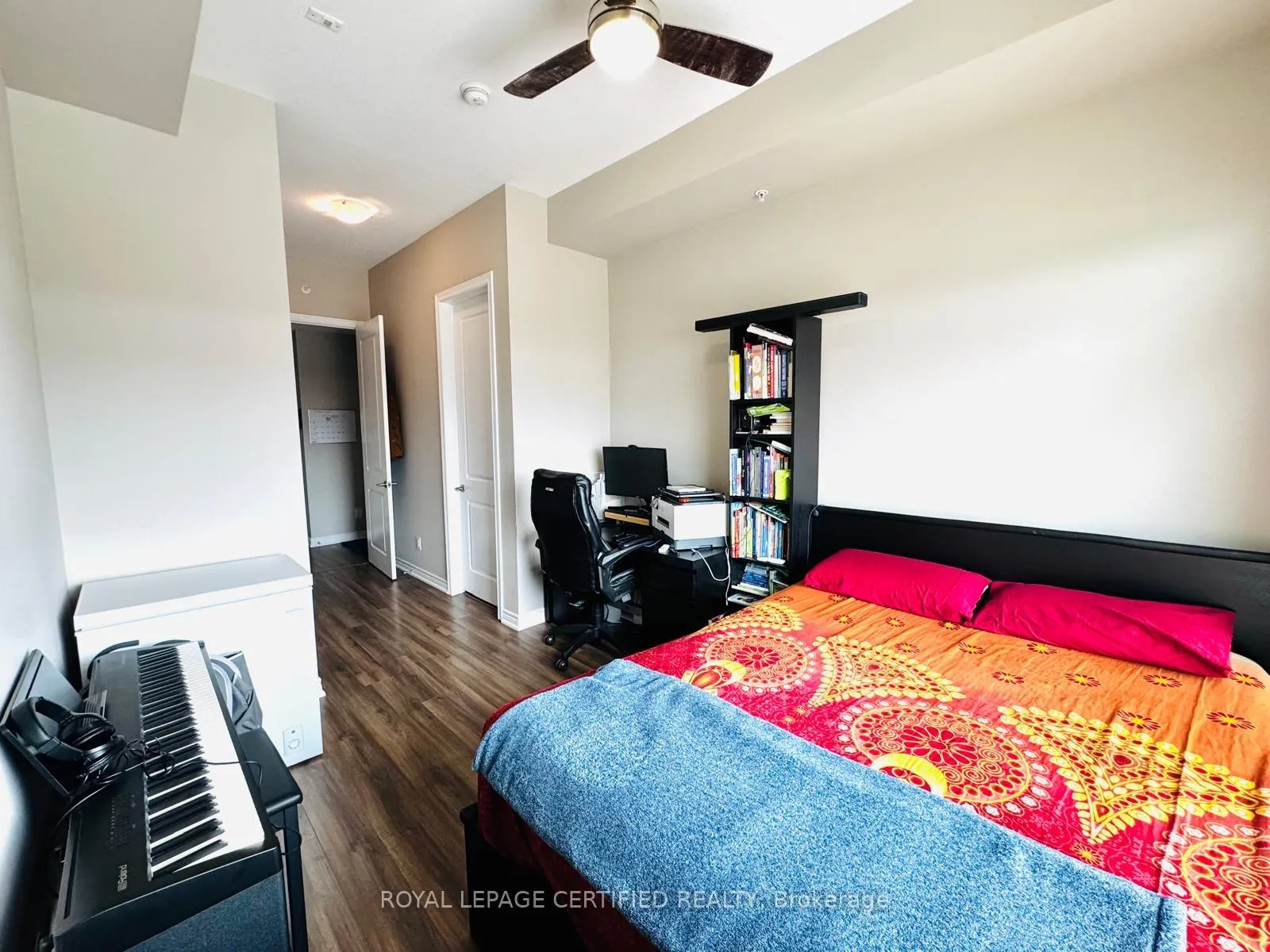Photo 9 of Unit 402, 457 Plains Rd E, Burlington, LaSalle — HOMEH