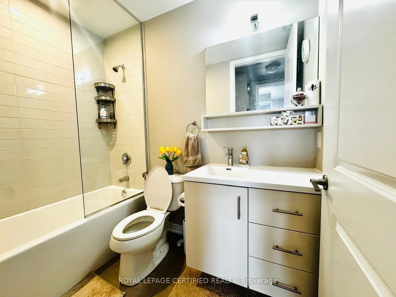 Photo 13 of Unit 402, 457 Plains Rd E, Burlington, LaSalle — HOMEH