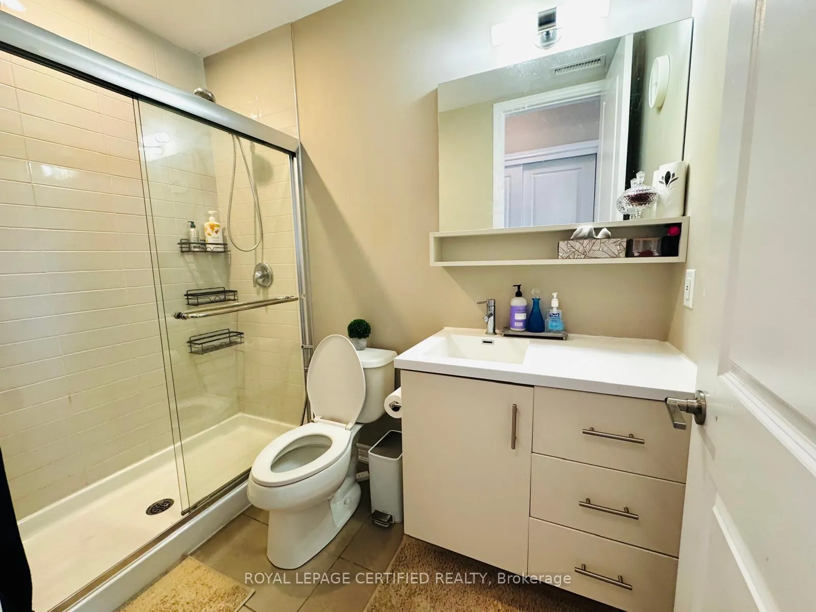 Photo 14 of Unit 402, 457 Plains Rd E, Burlington, LaSalle — HOMEH