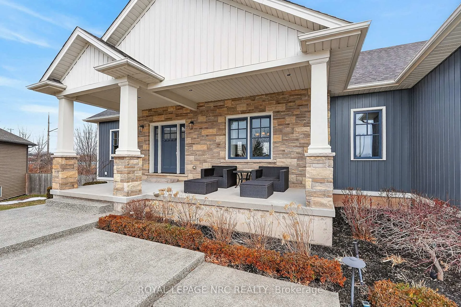 Photo 20 of 166 Michelle Court, Welland, Broadway — HOMEH