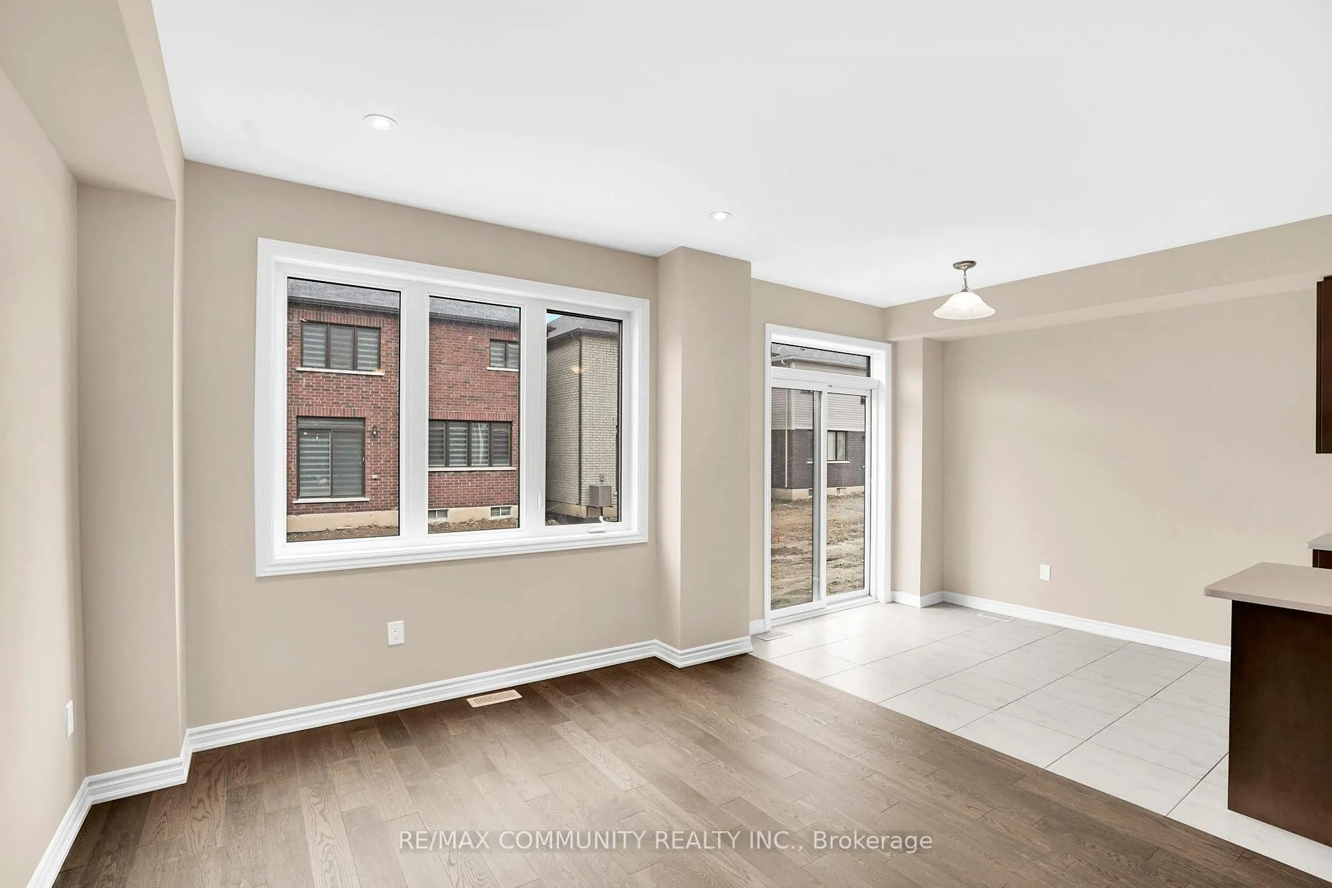 Photo 6 of 42 Sun Haven Lane, Thorold, Rolling Meadows — HOMEH
