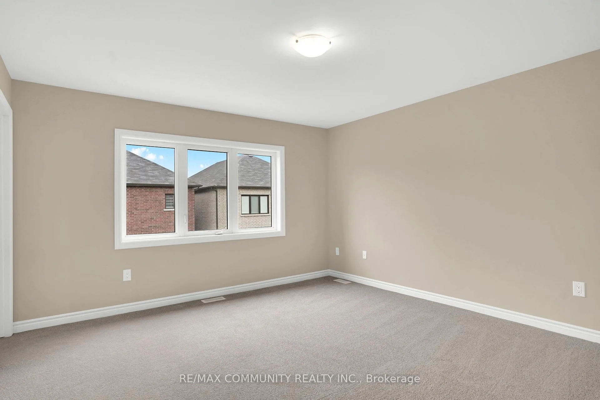 Photo 12 of 42 Sun Haven Lane, Thorold, Rolling Meadows — HOMEH