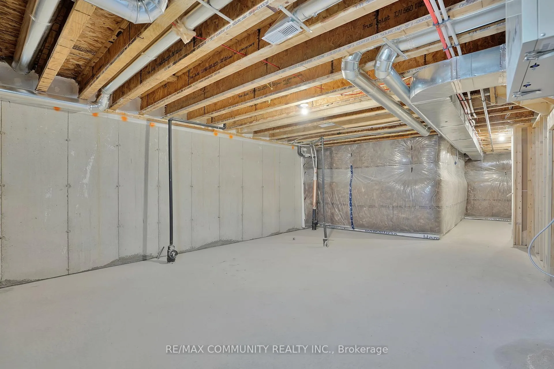 Photo 27 of 42 Sun Haven Lane, Thorold, Rolling Meadows — HOMEH
