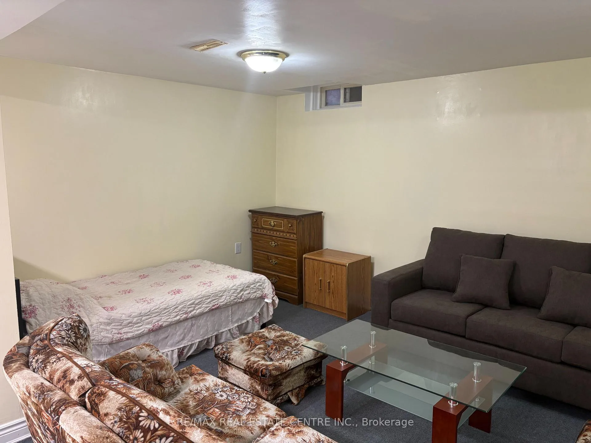 Photo 9 of Unit Basement, 27 Fairlight Street, Brampton, Heart Lake West — HOMEH
