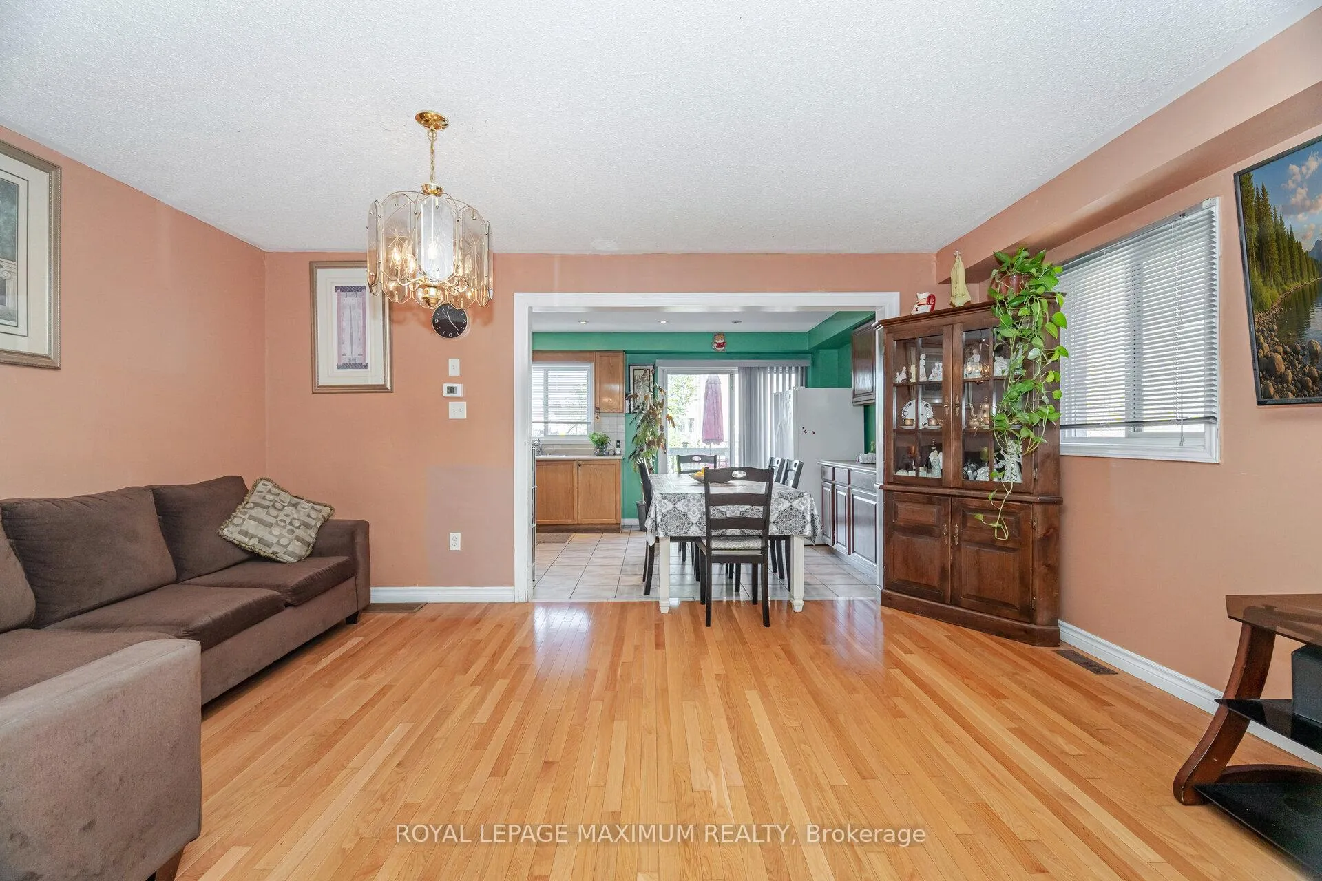 Photo 13 of 85 Ronan Crescent, Vaughan, Sonoma Heights — HOMEH