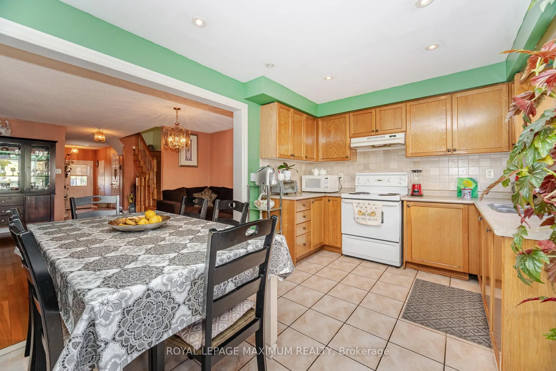 Photo 15 of 85 Ronan Crescent, Vaughan, Sonoma Heights — HOMEH