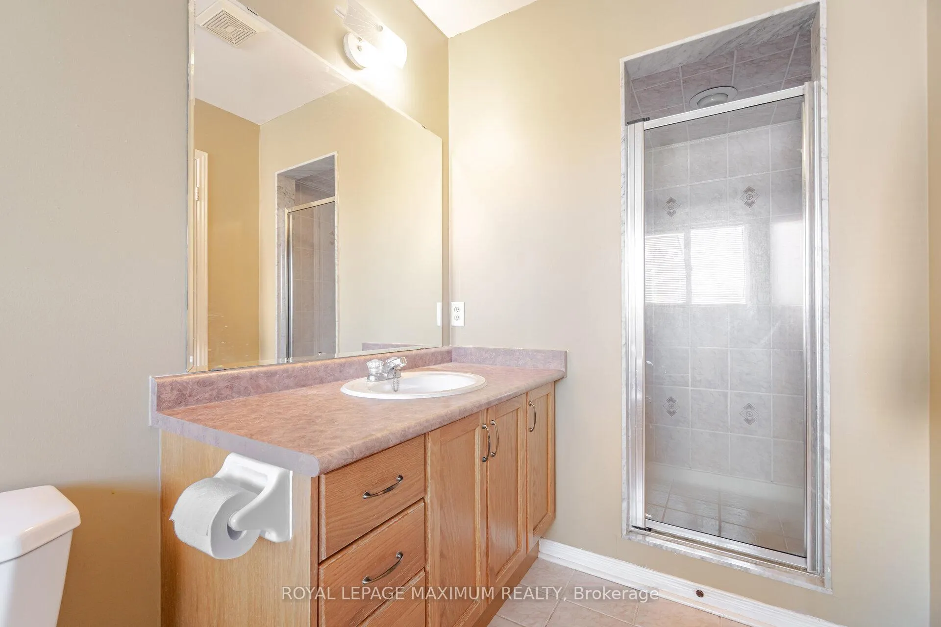 Photo 27 of 85 Ronan Crescent, Vaughan, Sonoma Heights — HOMEH