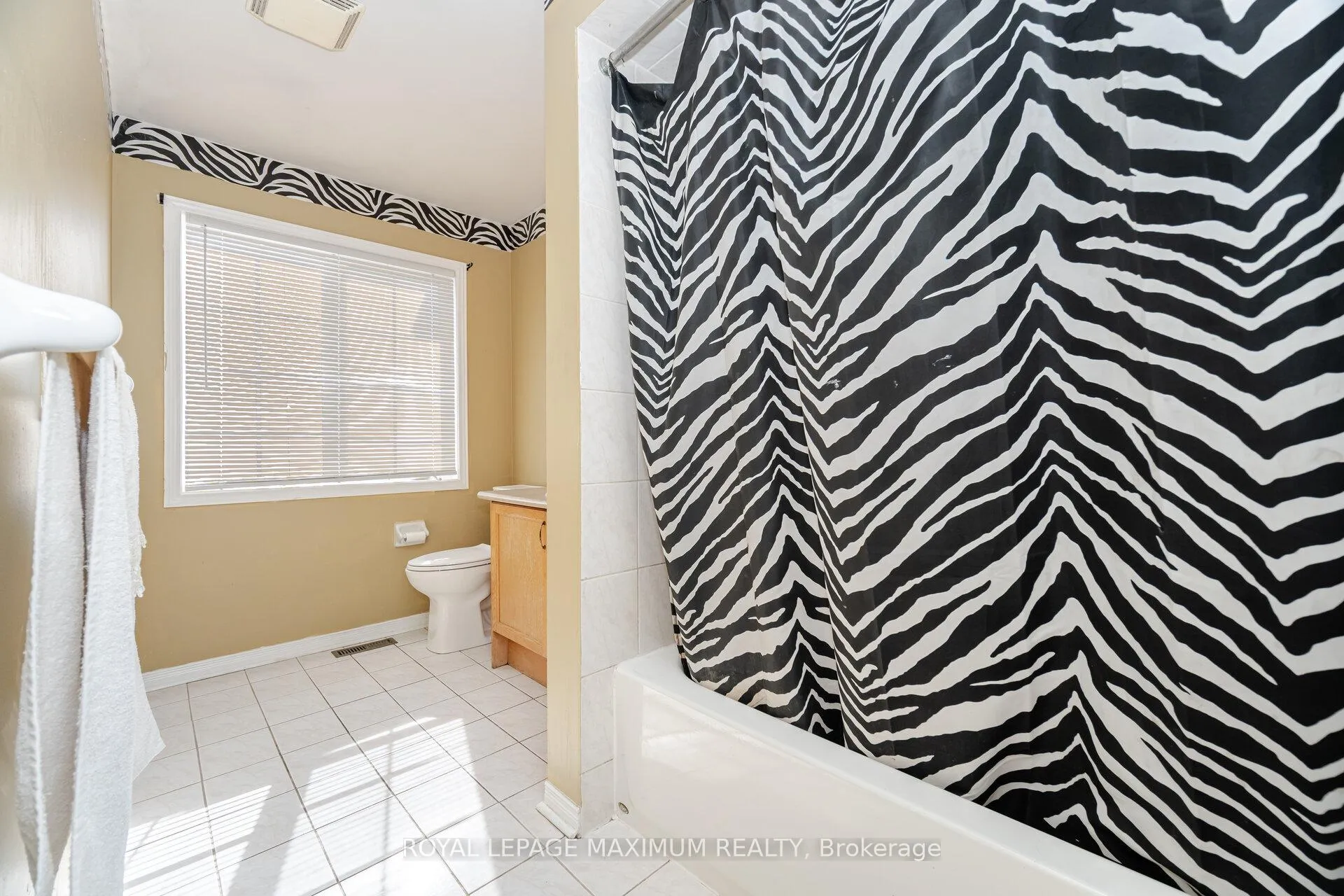 Photo 31 of 85 Ronan Crescent, Vaughan, Sonoma Heights — HOMEH
