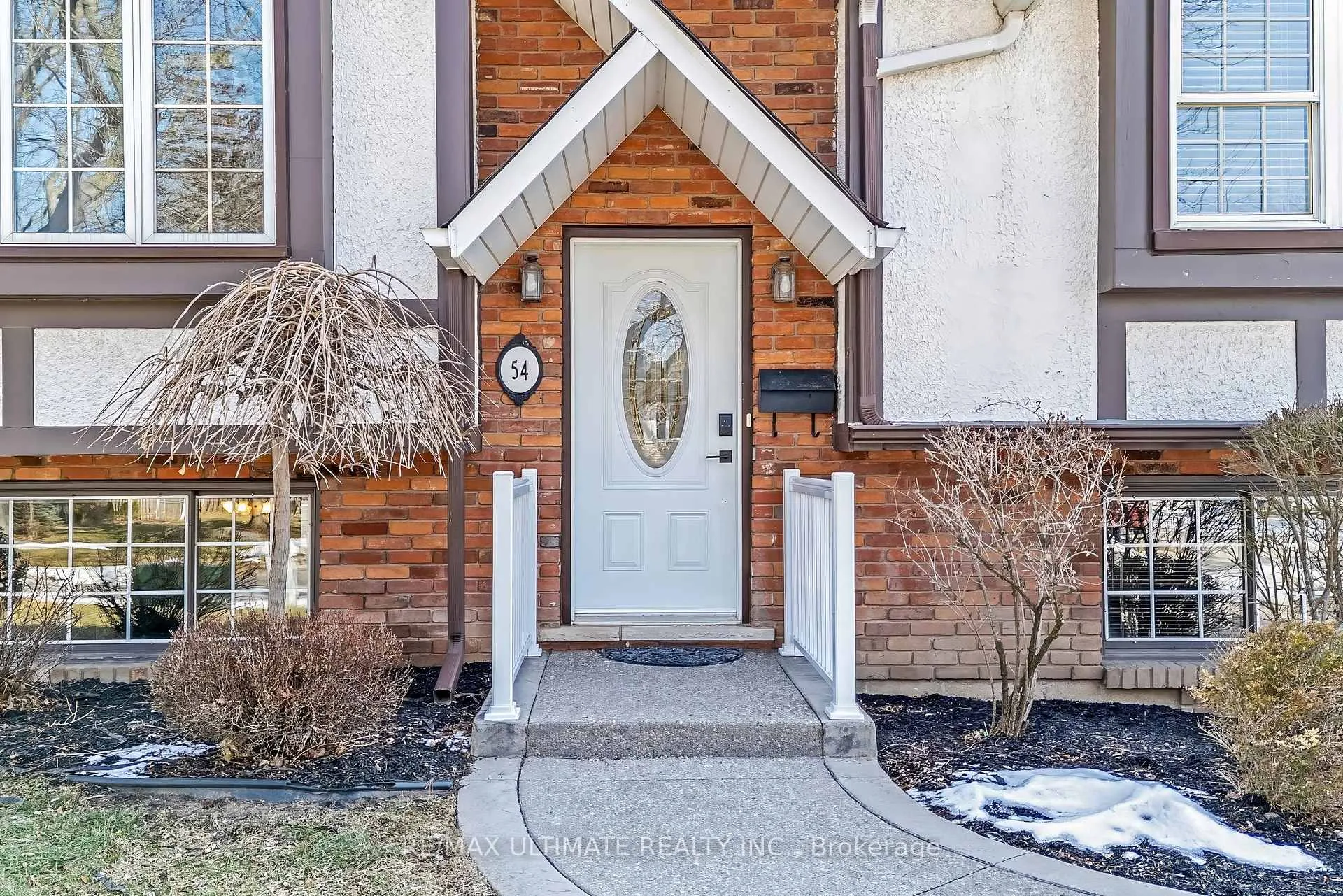 Photo 7 of 54 Debora Drive, Grimsby, Grimsby East — HOMEH