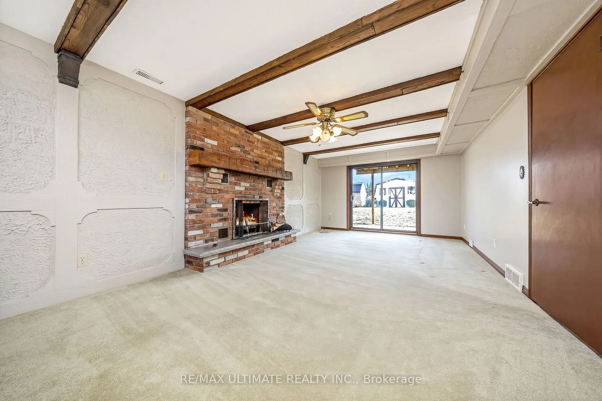 Photo 28 of 54 Debora Drive, Grimsby, Grimsby East — HOMEH
